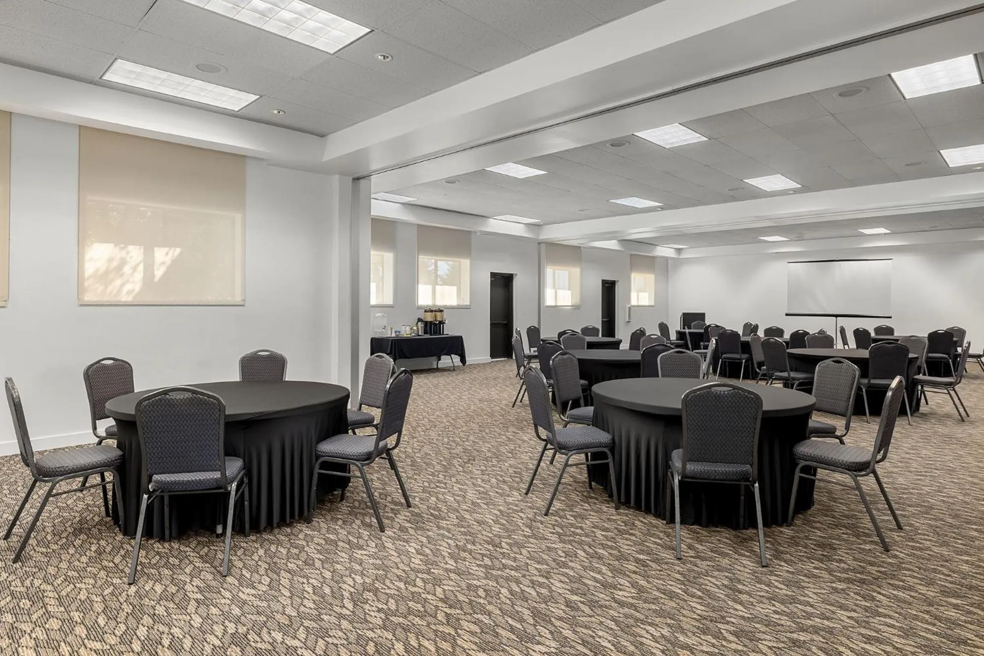 Banquet/Function facilities in The INN at Gig Harbor