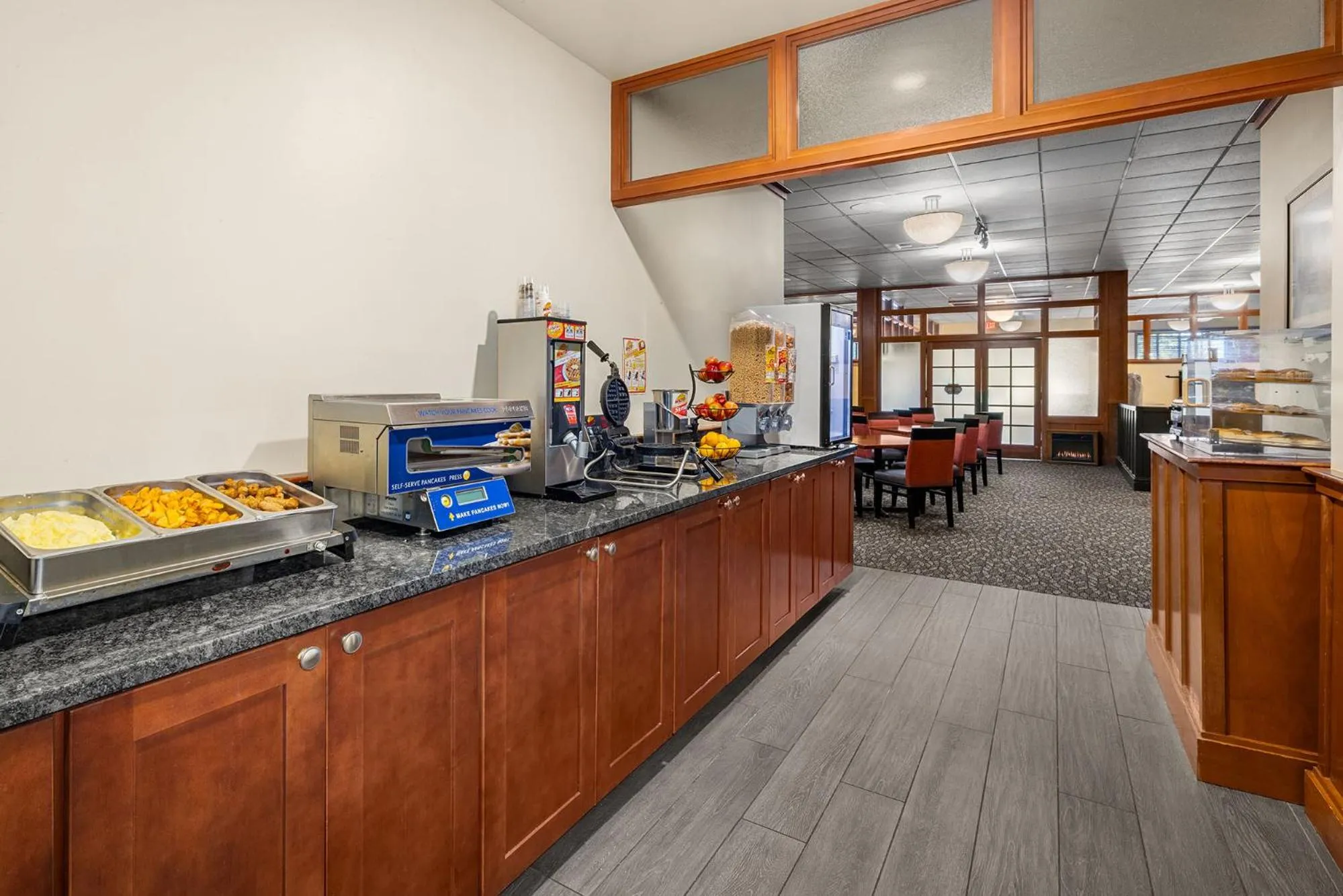 Buffet breakfast in The INN at Gig Harbor