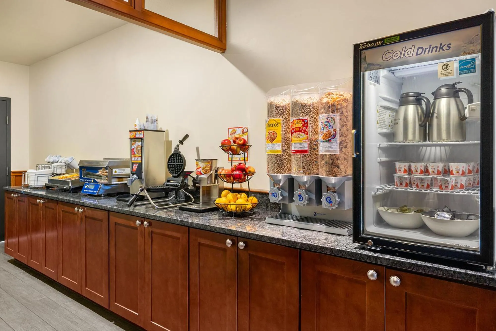 Buffet breakfast in The INN at Gig Harbor