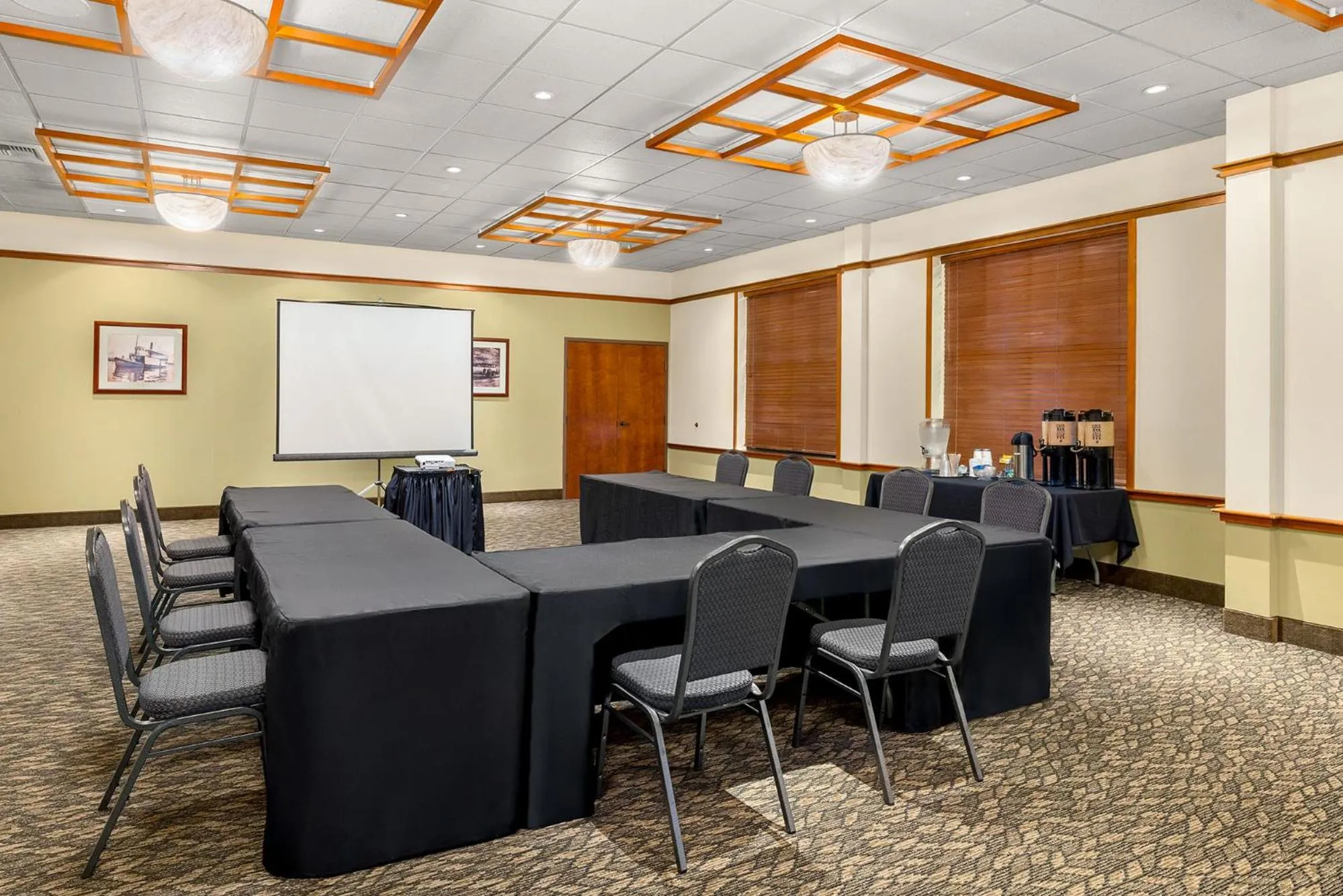 Meeting/conference room in The INN at Gig Harbor