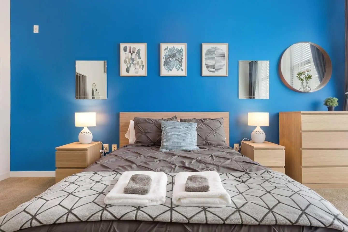 Bed in Trifecta City Loft Uptown CLT Superhost