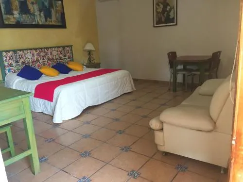 Hotel Montroi Express