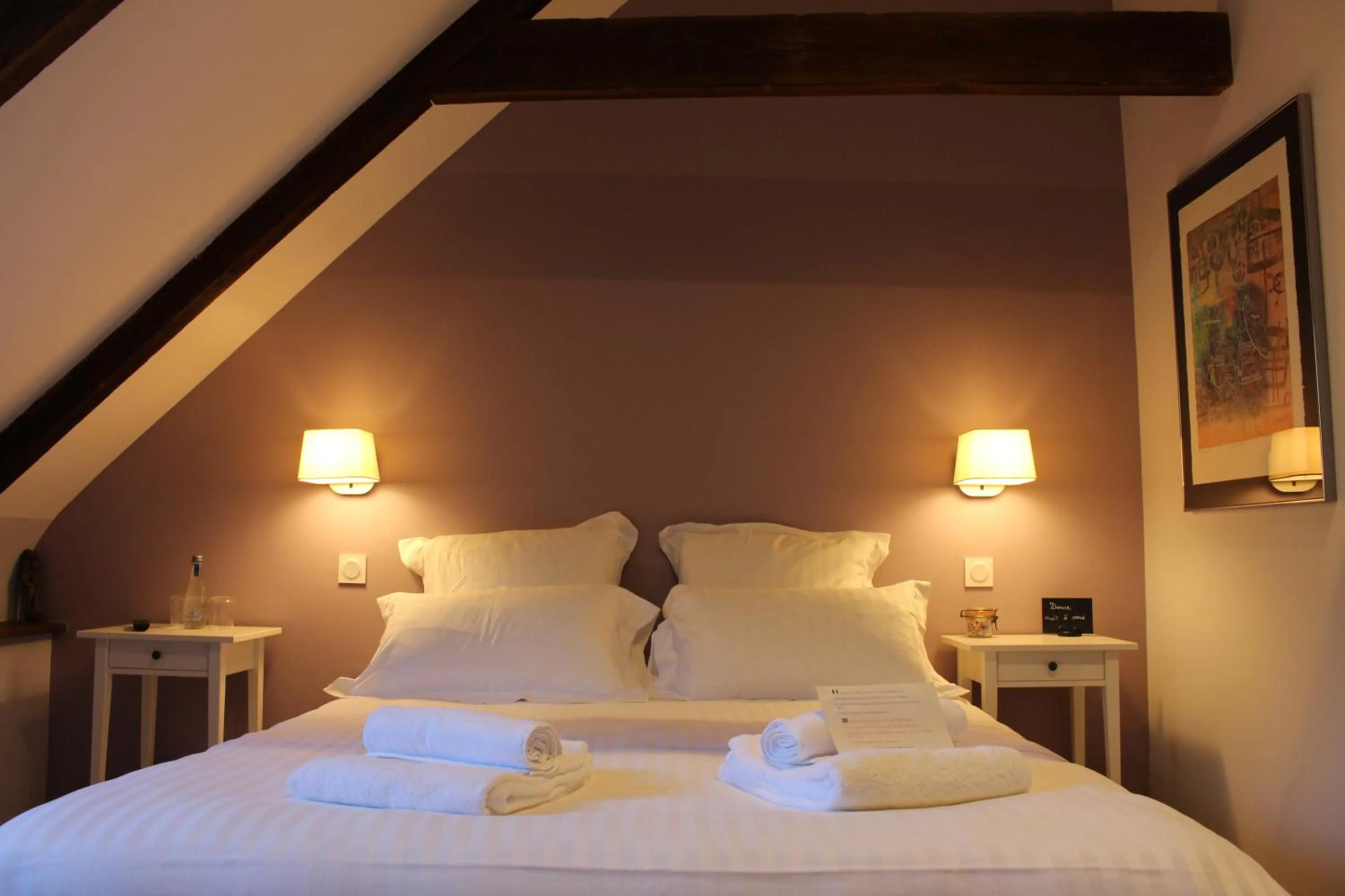 Bed in Manoir du Moustoir - Hôtel Les Empreintes