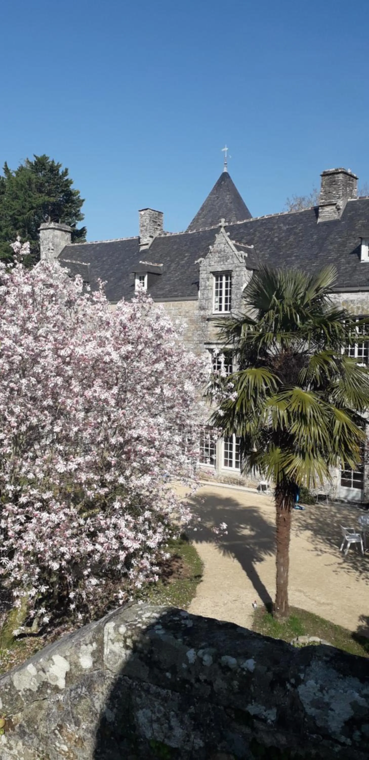 Garden in Manoir du Moustoir - Hôtel Les Empreintes