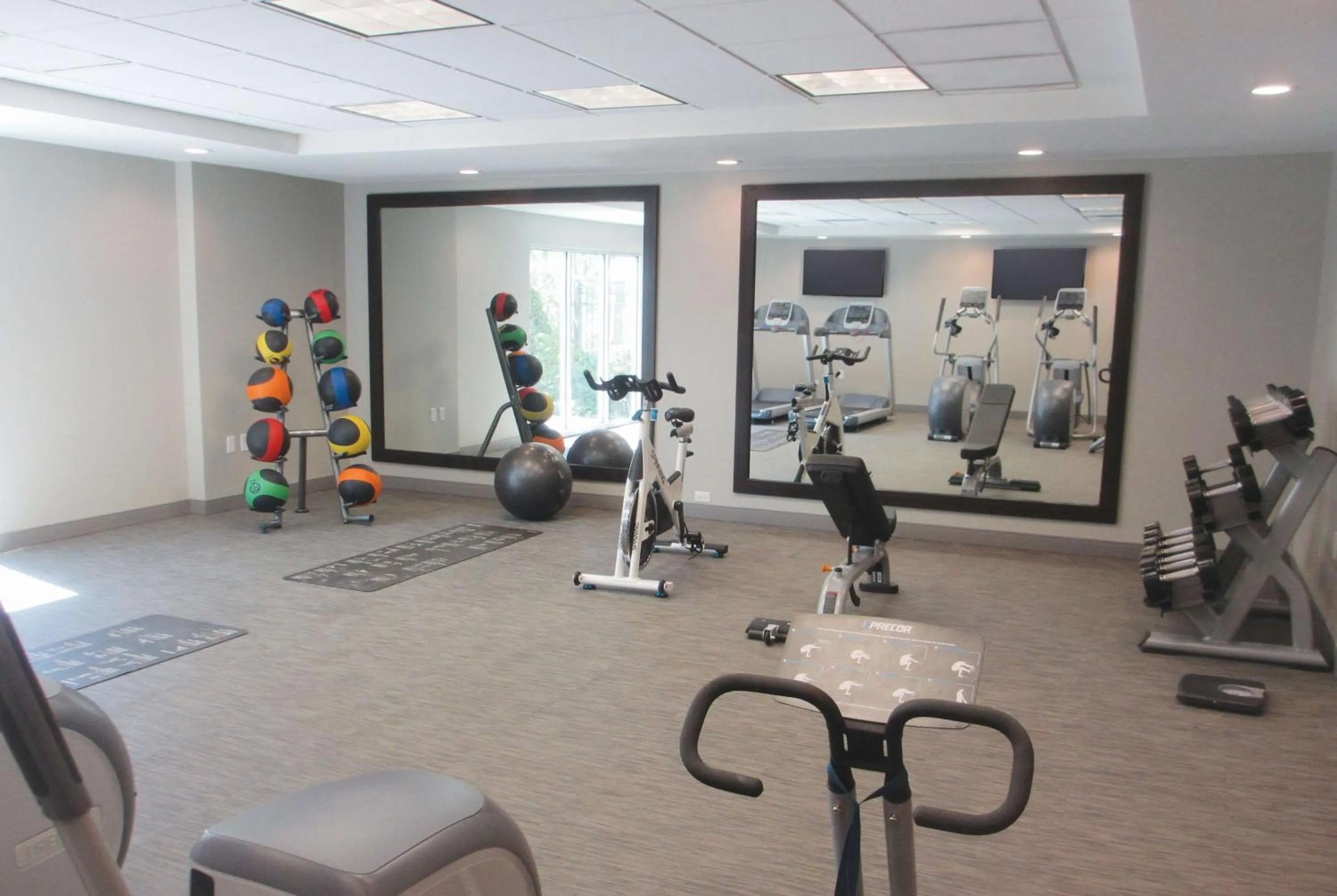 Fitness centre/facilities in La Quinta by Wyndham Orem University Pwy Provo