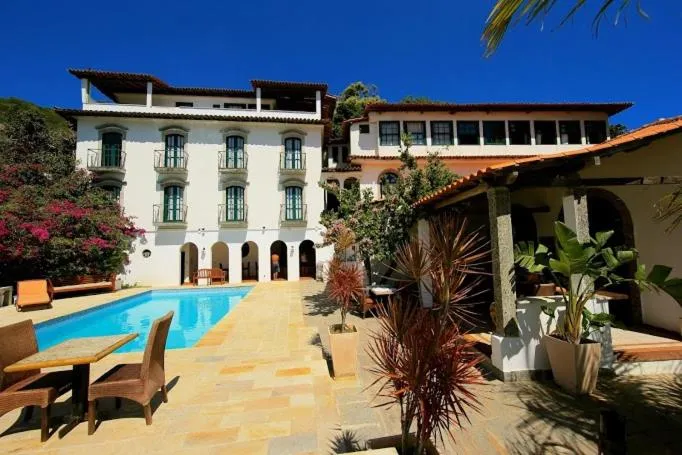 Property building in Jardim da Marambaia