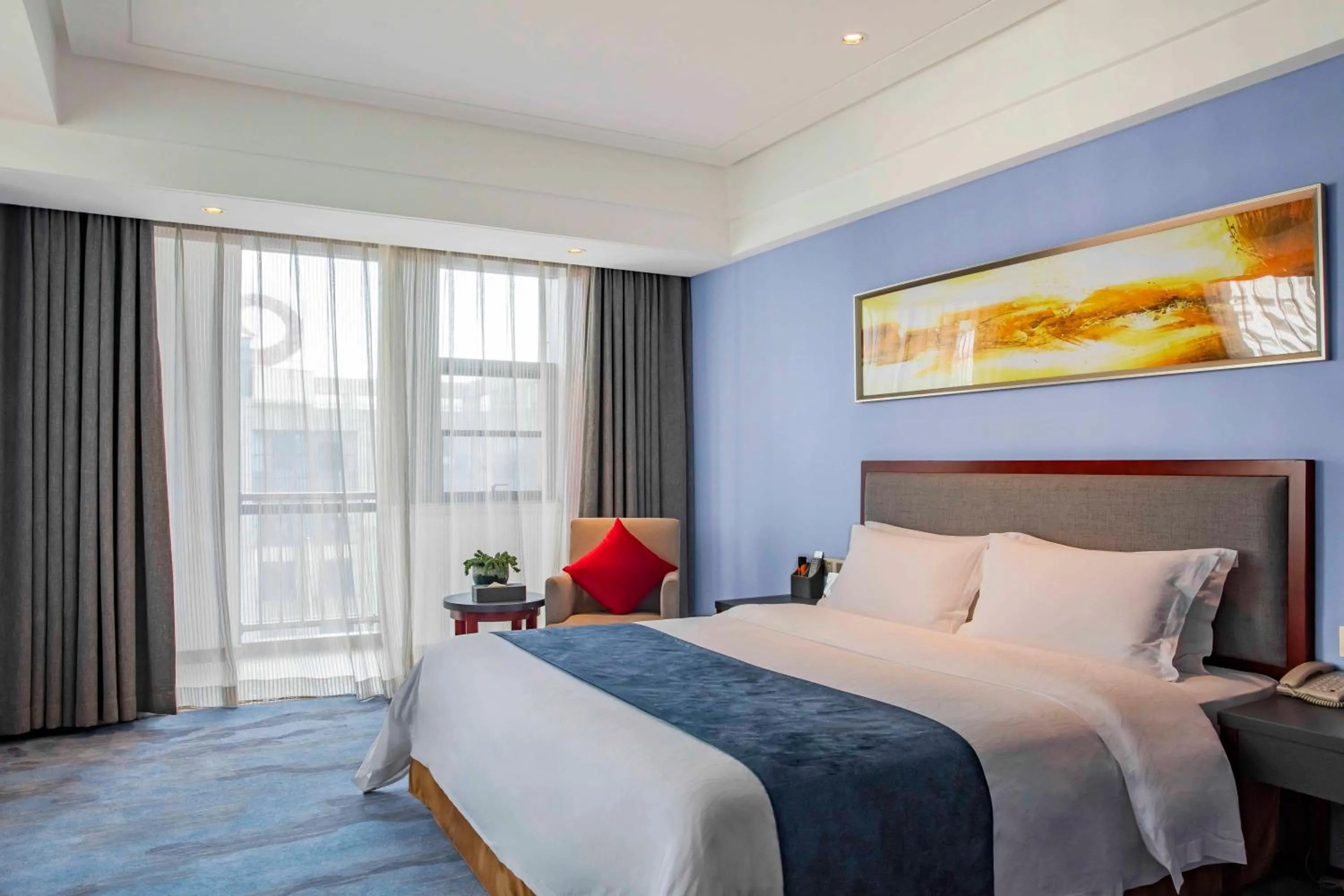 Bed in Novotel Guiyang Panjiang