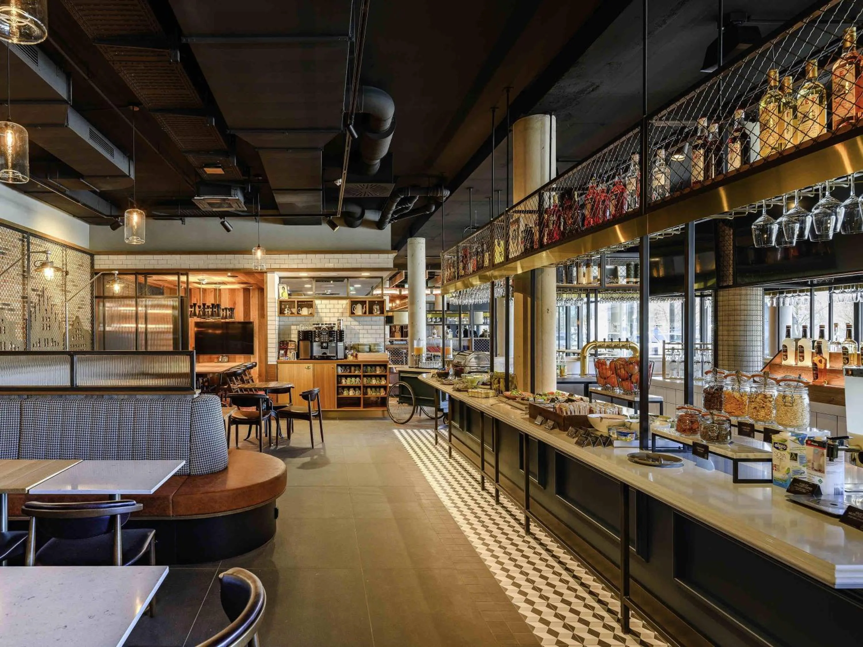 Breakfast in ibis Landshut City