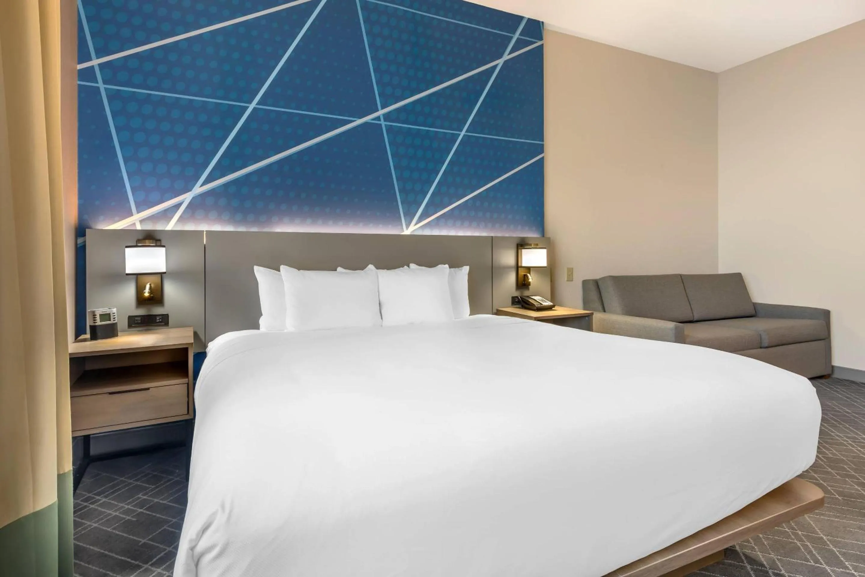 Bedroom, Bed in Comfort Inn & Suites Frisco East - McKinney