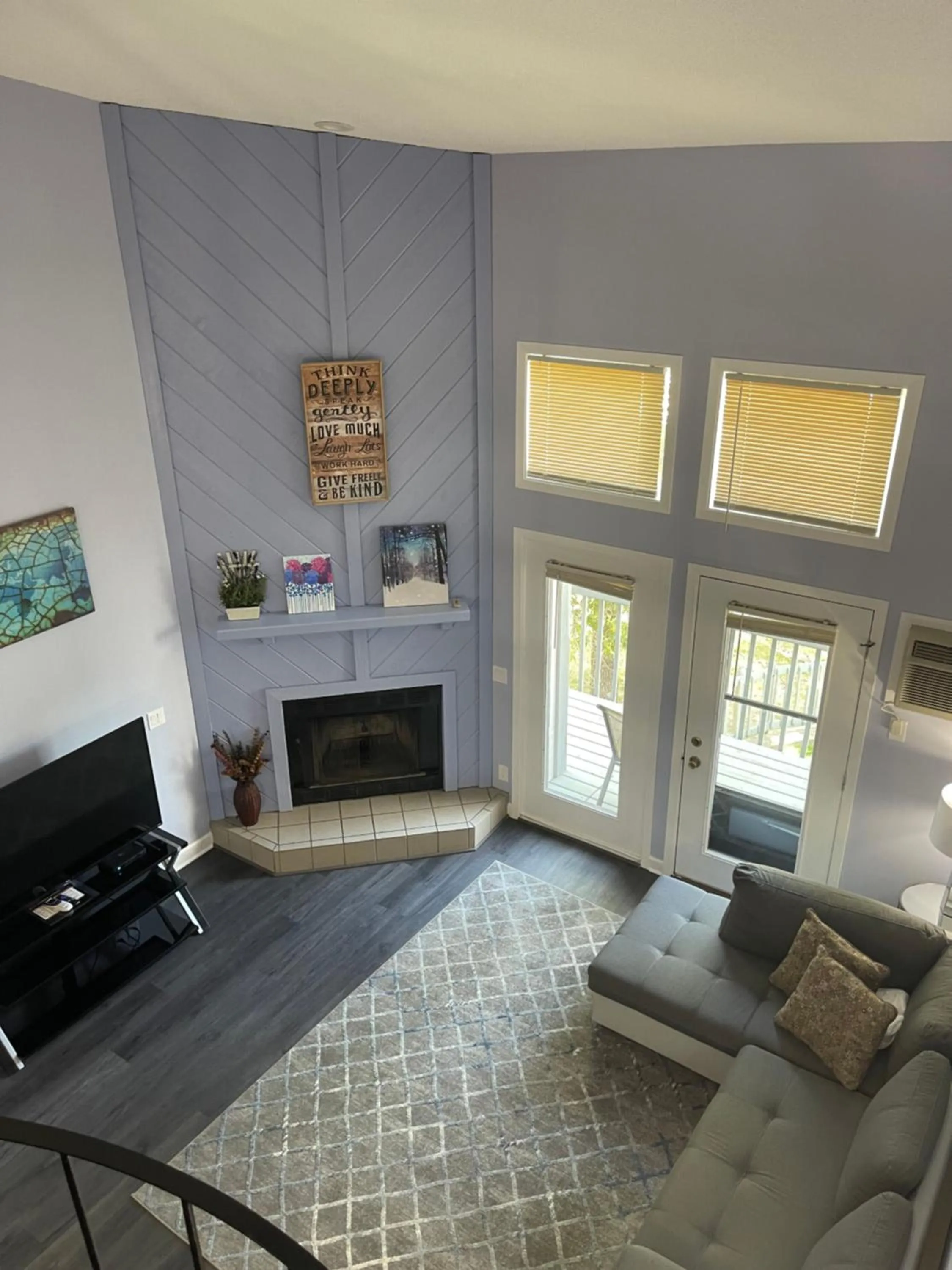 Communal lounge/ TV room in Caribbean Club Resort