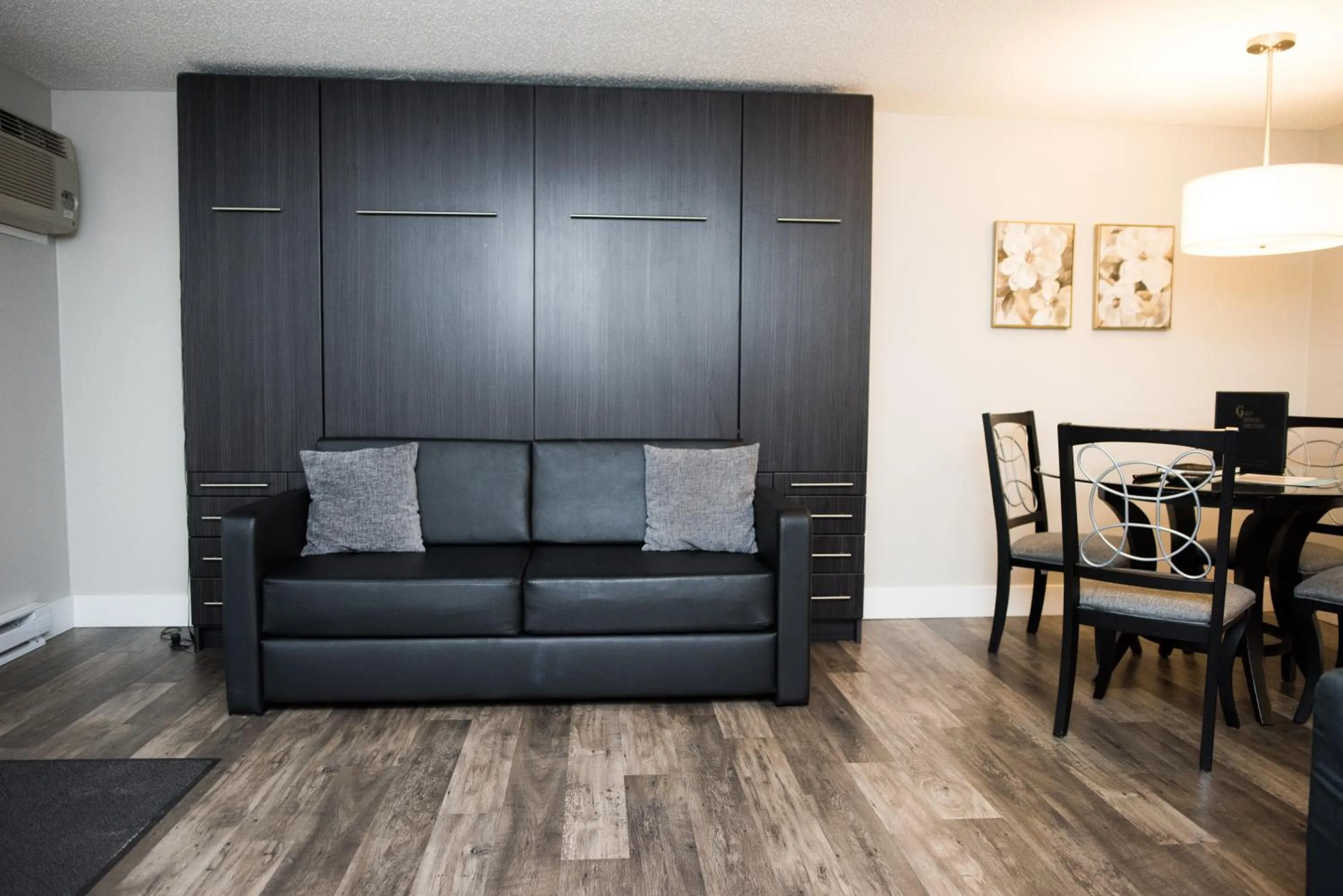 Living room in Caribbean Club Resort