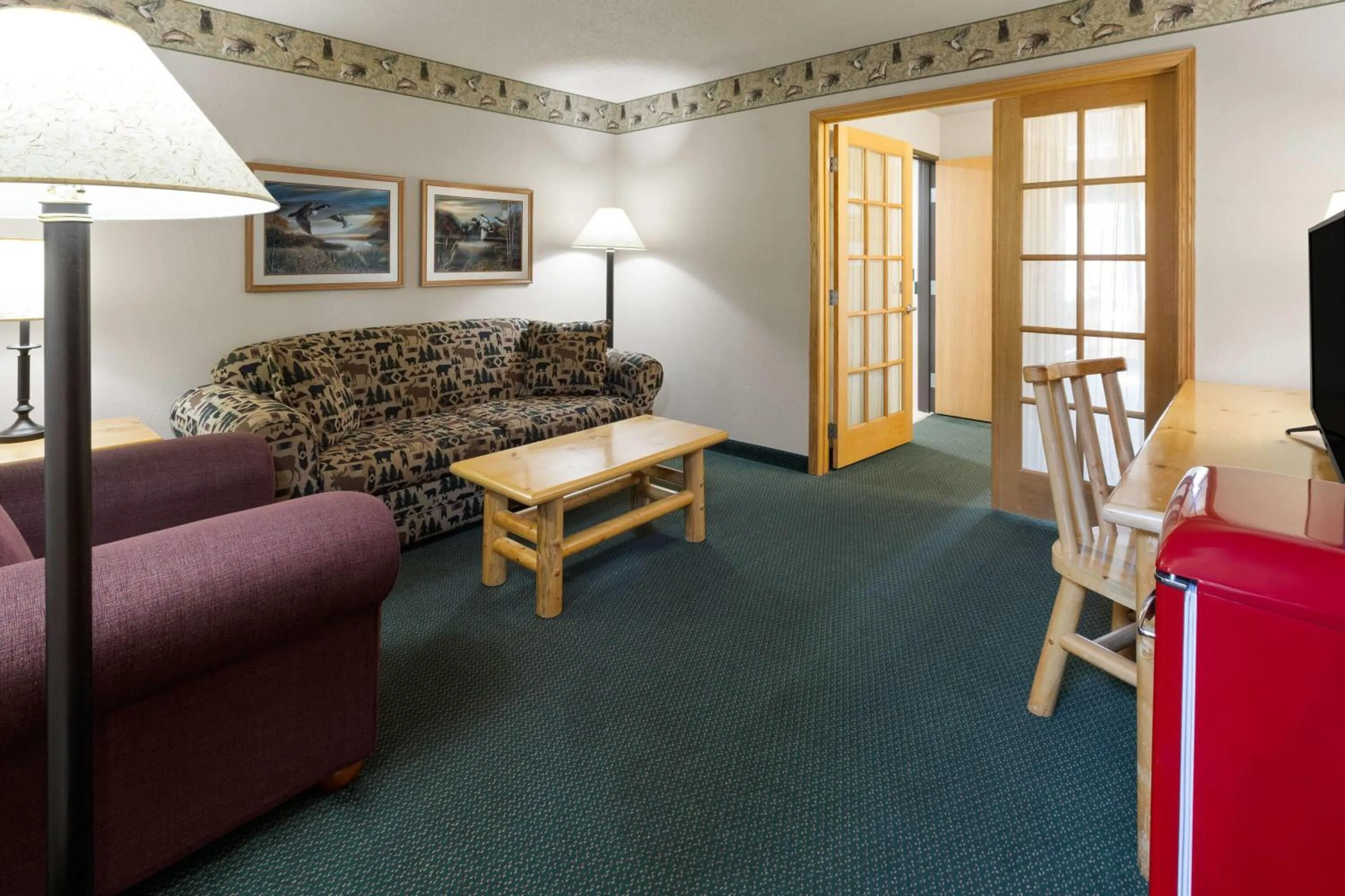 Photo of the whole room in Shell Lake Lodge, a Travelodge by Wyndham