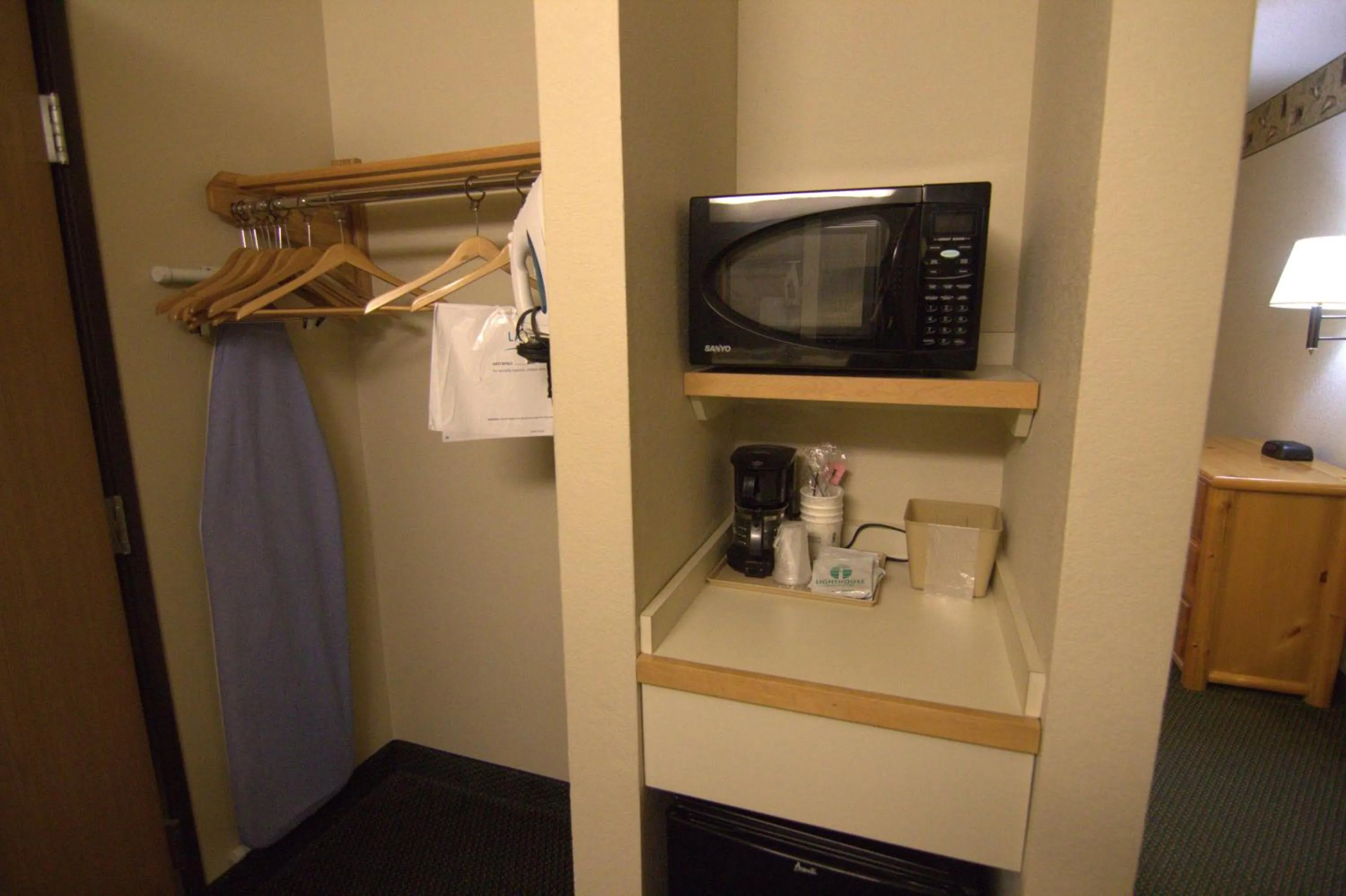 Shell Lake Lodge, a Travelodge by Wyndham