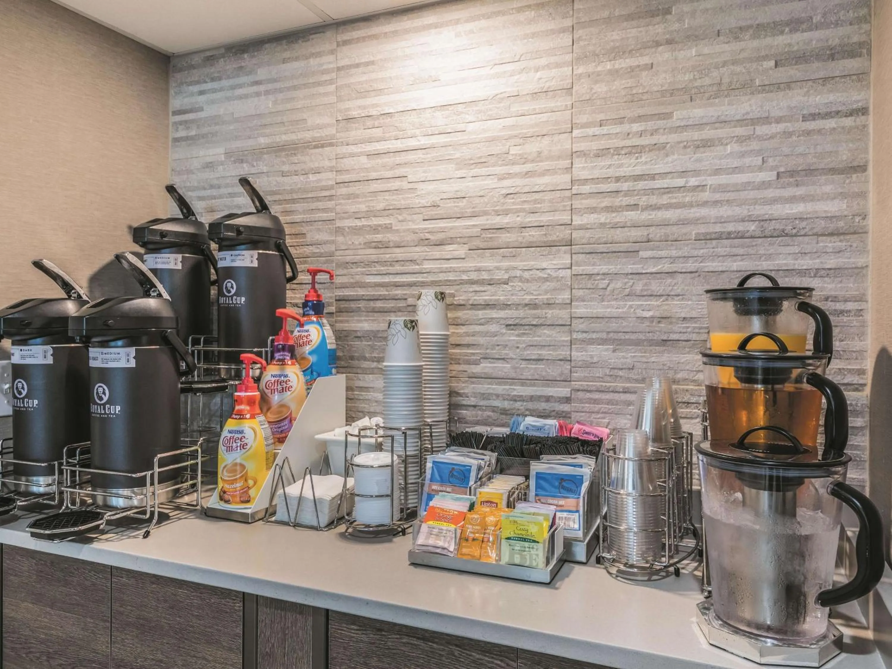 Restaurant/places to eat in La Quinta by Wyndham Austin at The Domain