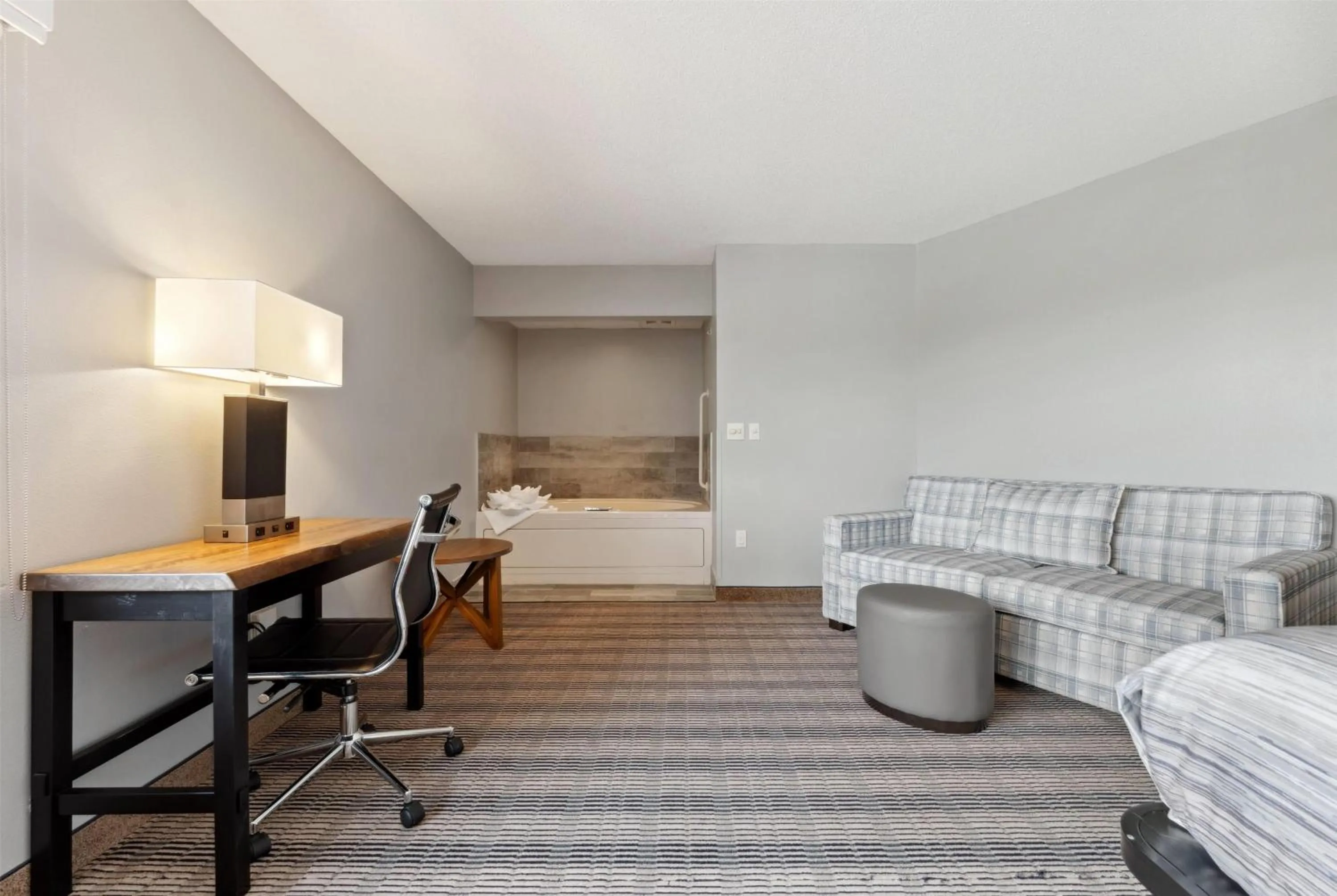 Photo of the whole room, Bed in AmericInn by Wyndham Wisconsin Dells