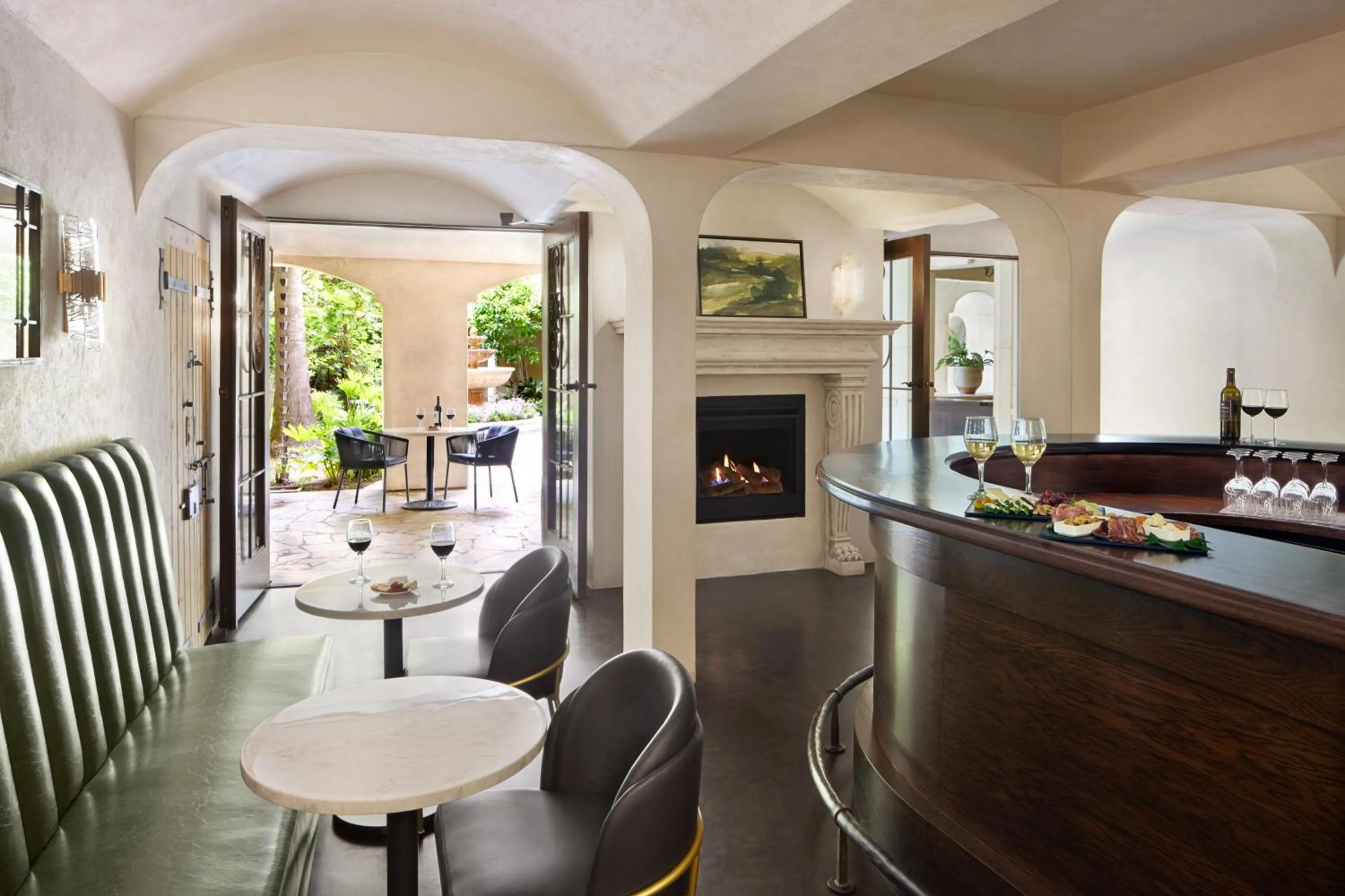 Dining area in Kenwood Inn & Spa