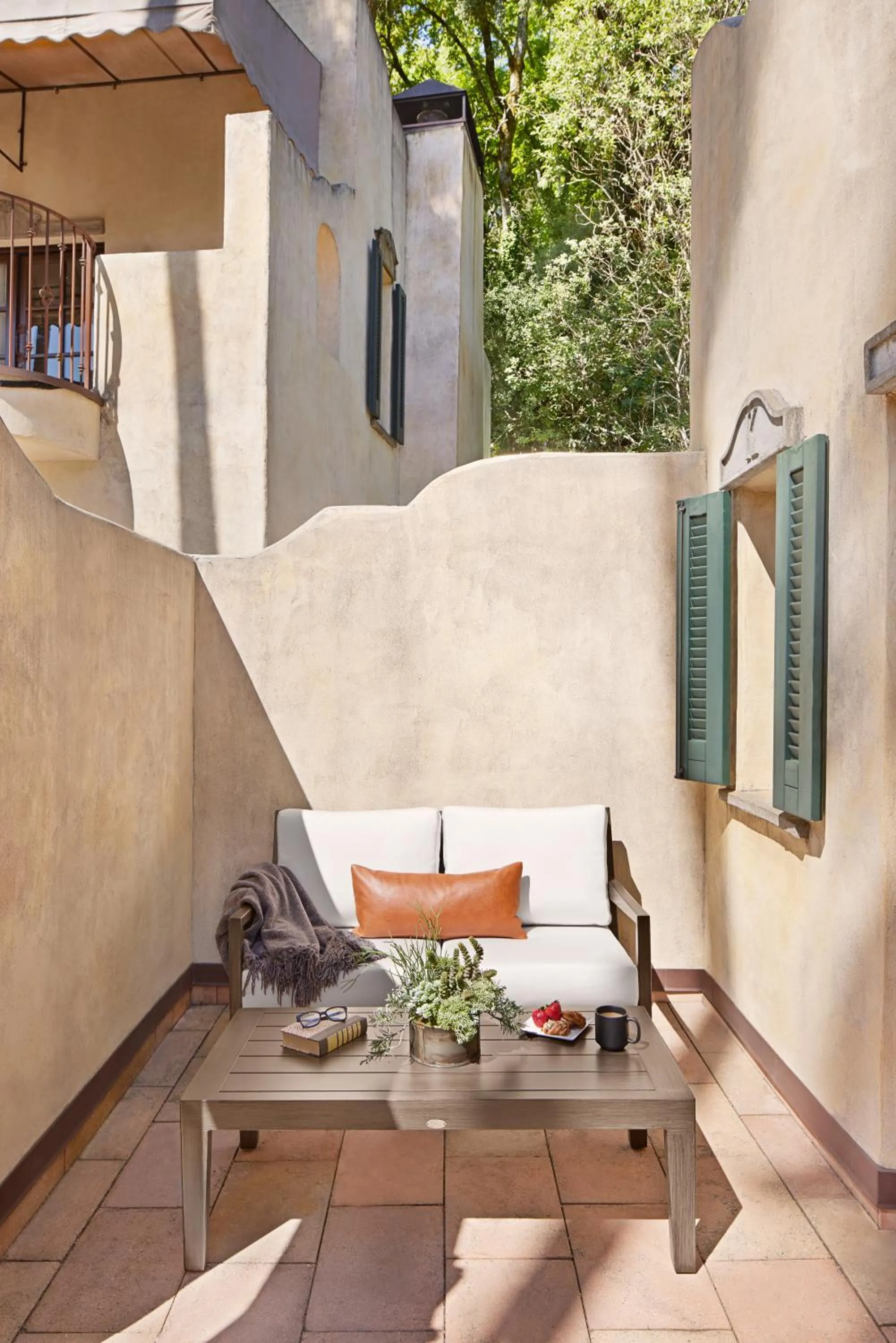 Patio in Kenwood Inn & Spa