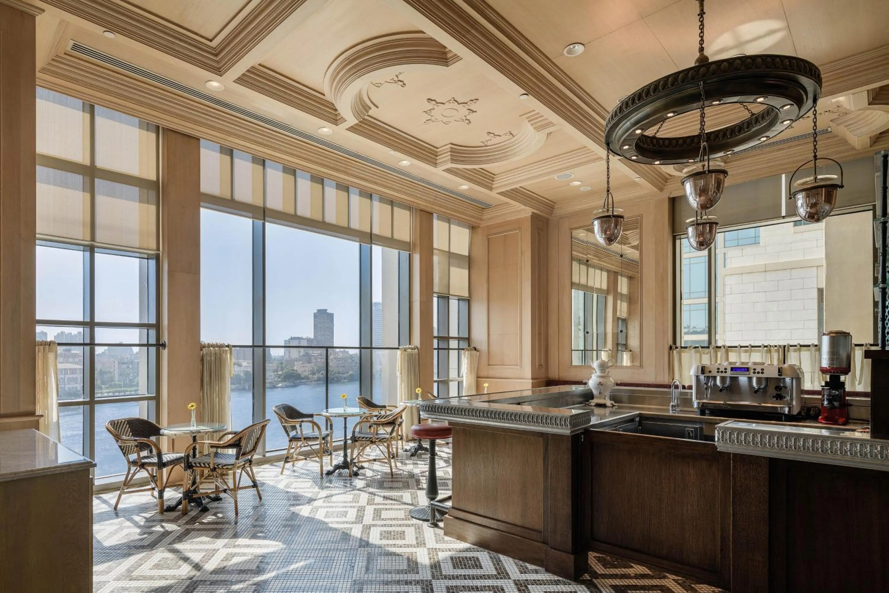 Lounge or bar in The St. Regis Cairo