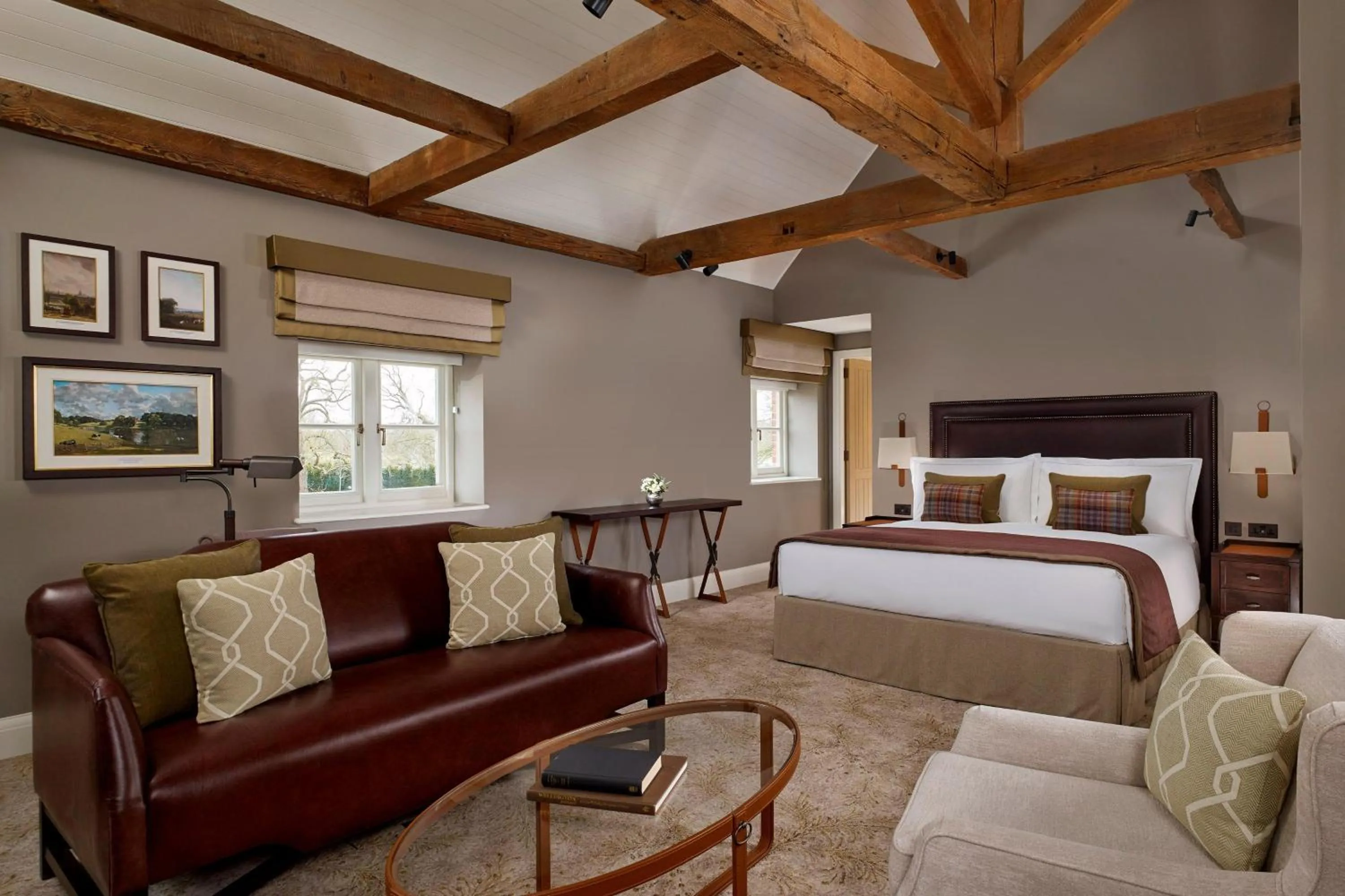 Photo of the whole room, Bed in The Langley, a Luxury Collection Hotel, Buckinghamshire