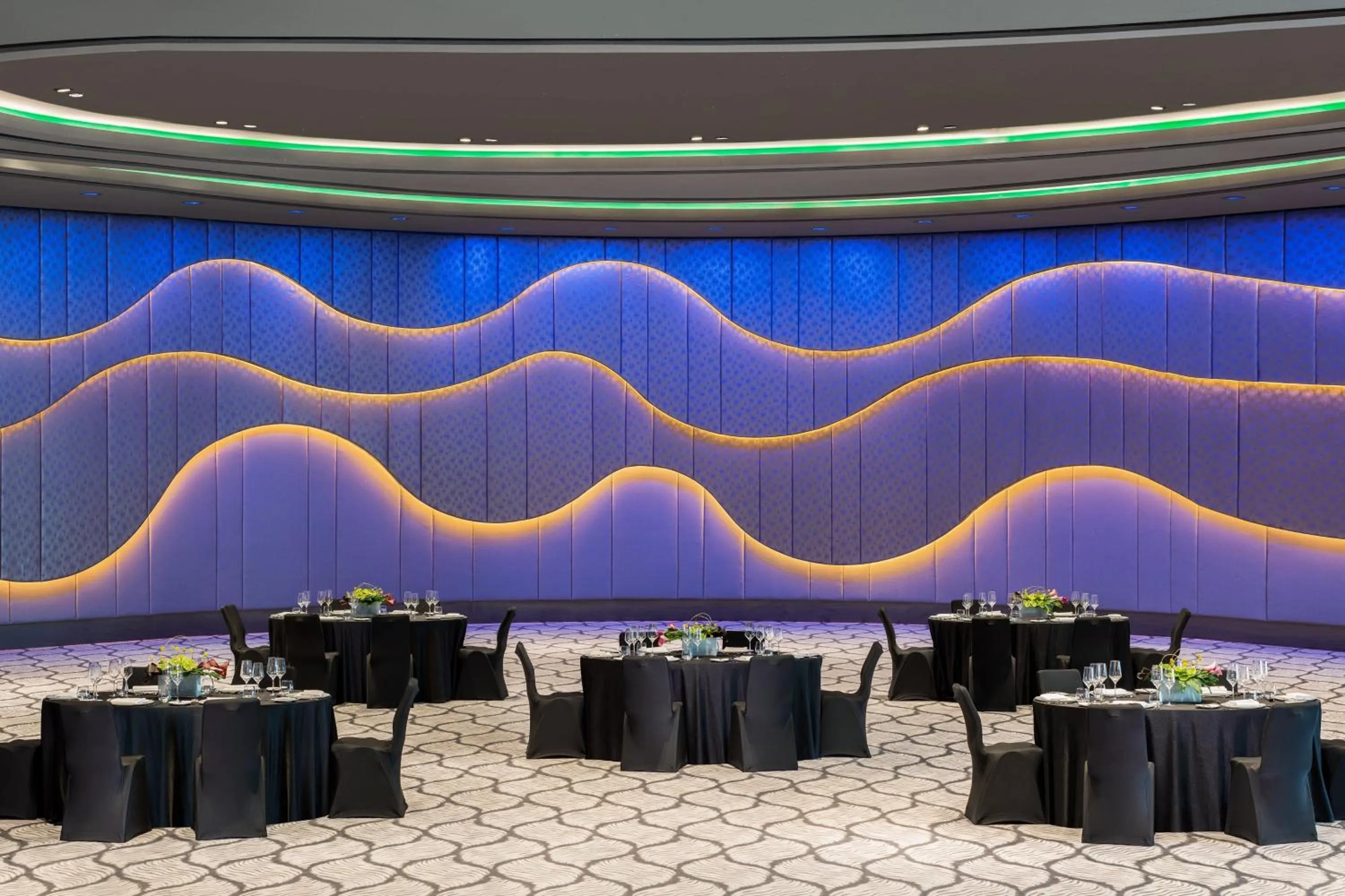 Meeting/conference room in W Dubai - The Palm