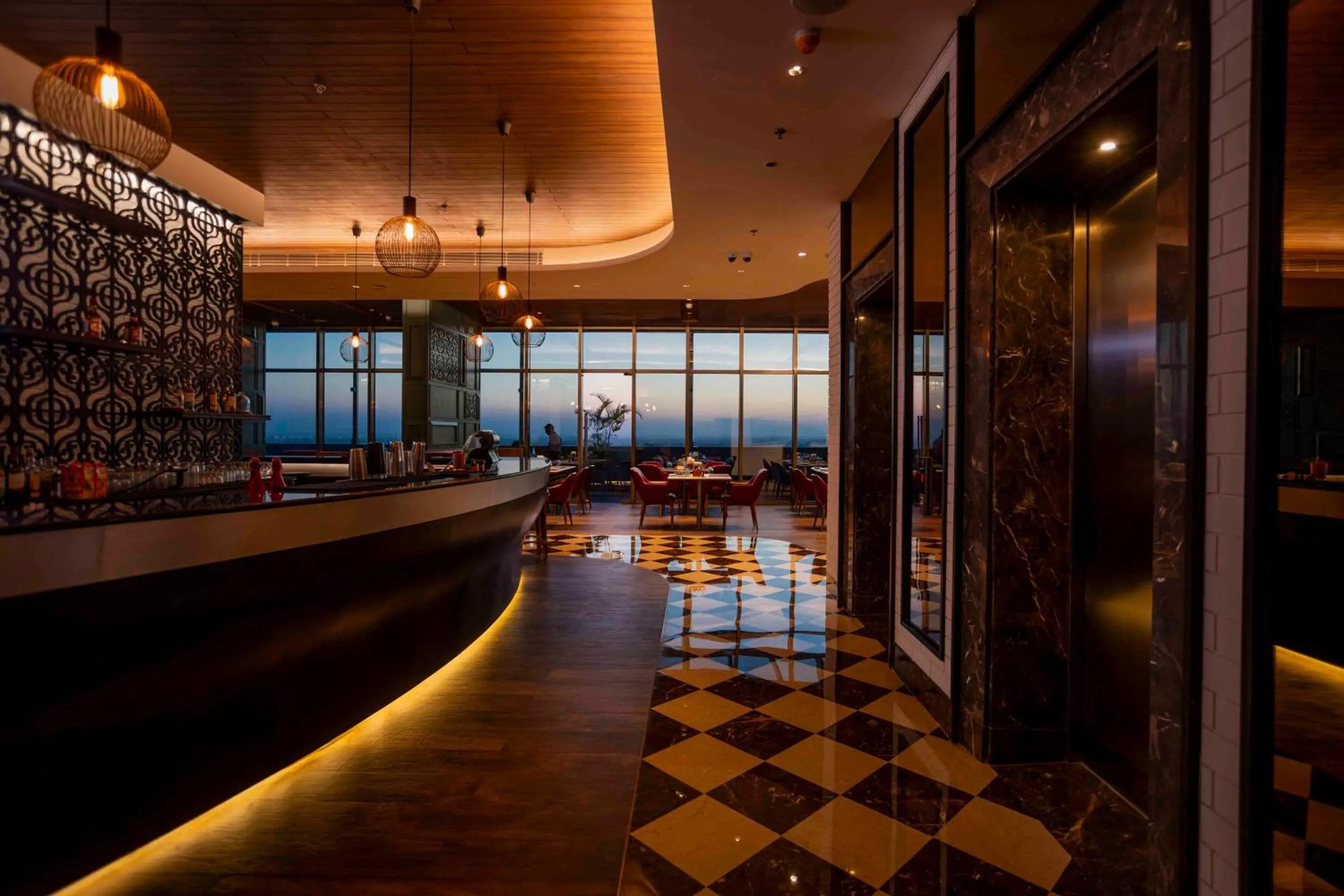 Restaurant/places to eat in Courtyard by Marriott Siliguri