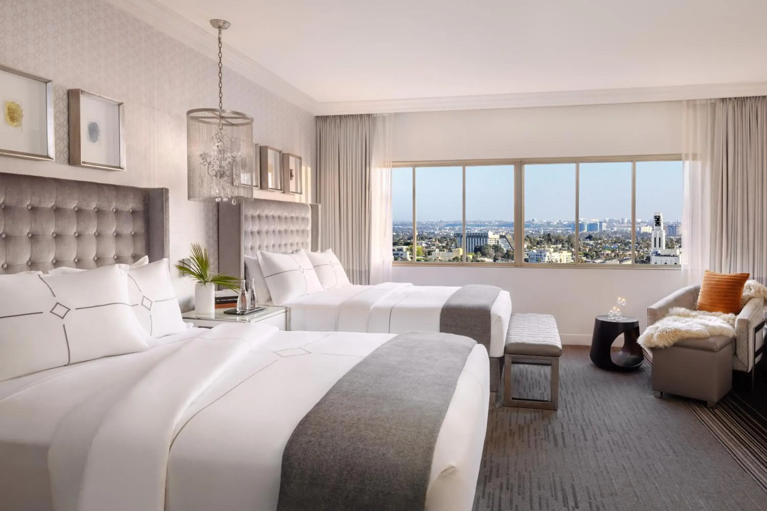 Deluxe Queen Room with Two Queen Beds City View in Huntley Santa Monica Beach Deluxe Queen Room with Two Queen Beds City View in Huntley Santa Monica Beach