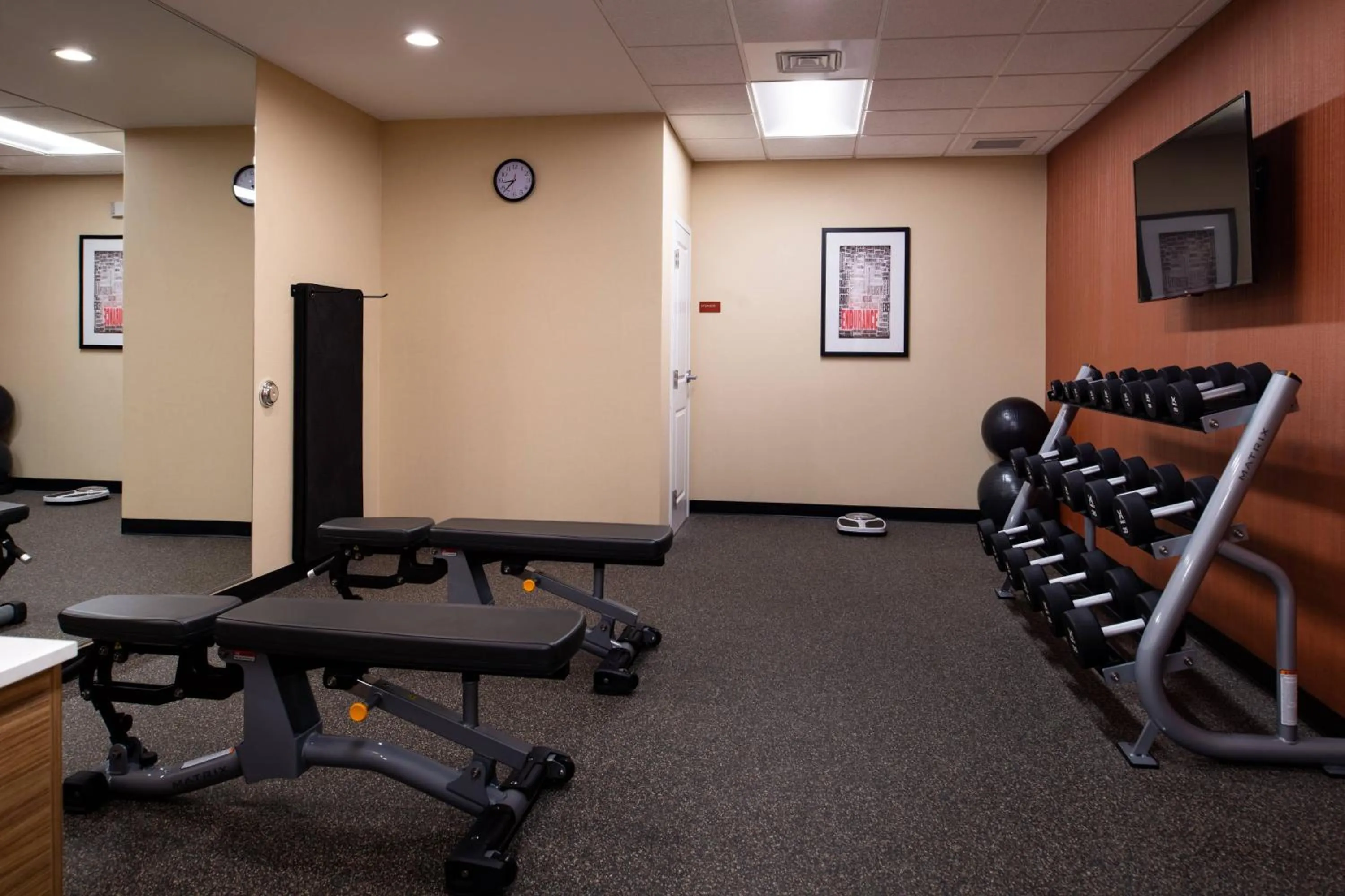 Fitness centre/facilities in TownePlace Suites by Marriott St. Louis Chesterfield