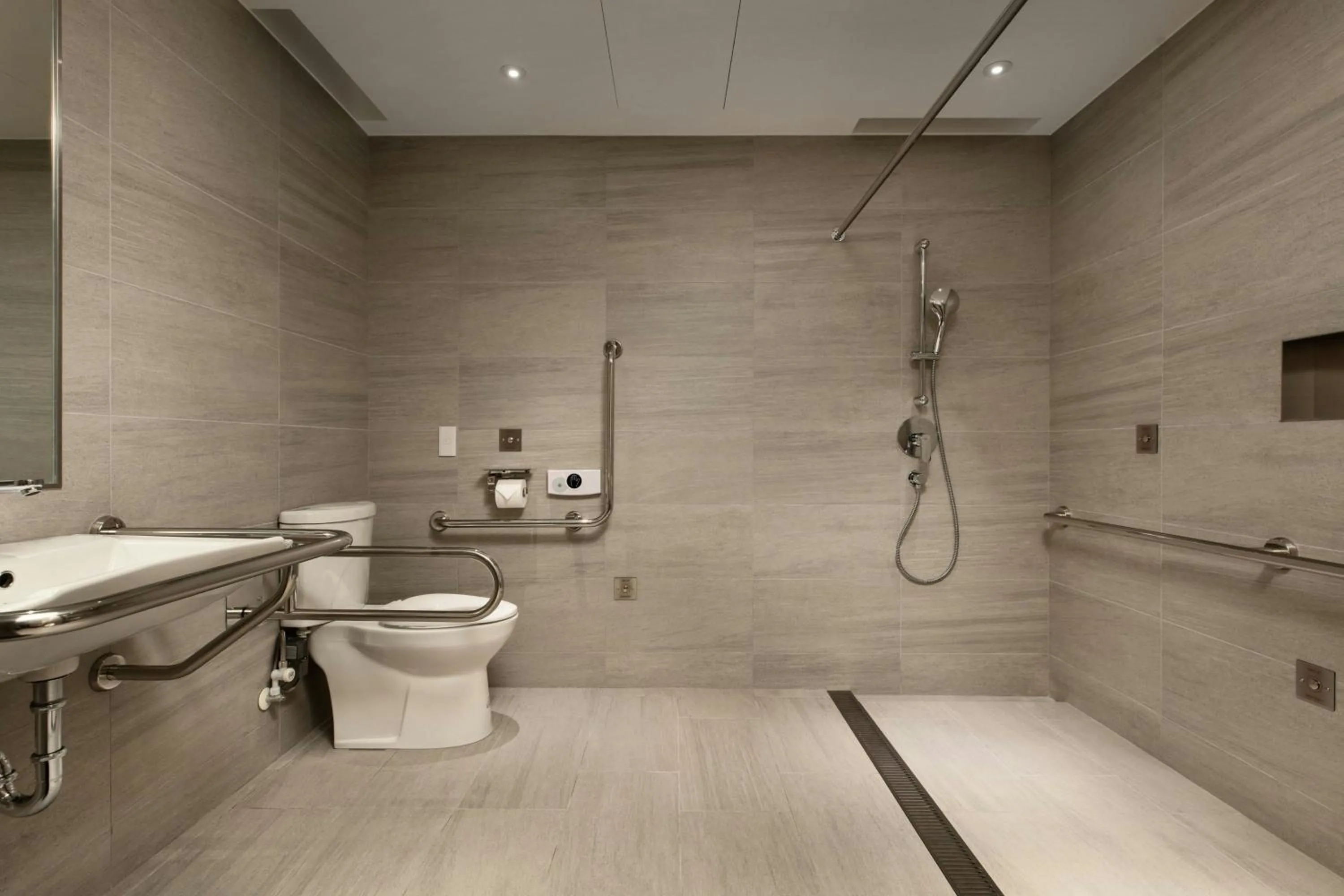 Bathroom in Courtyard by Marriott Taipei Downtown