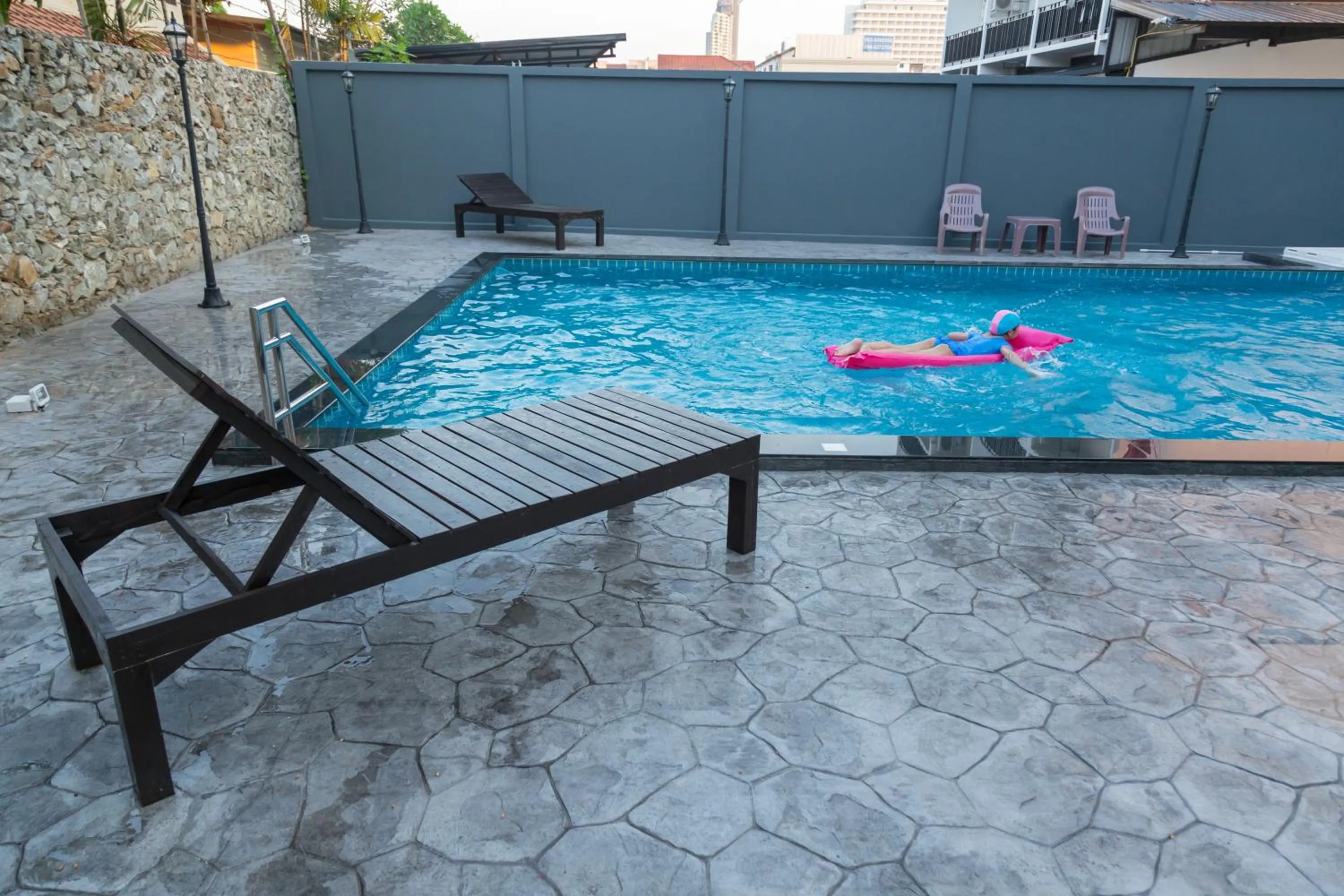 Pool view in Life is Goood