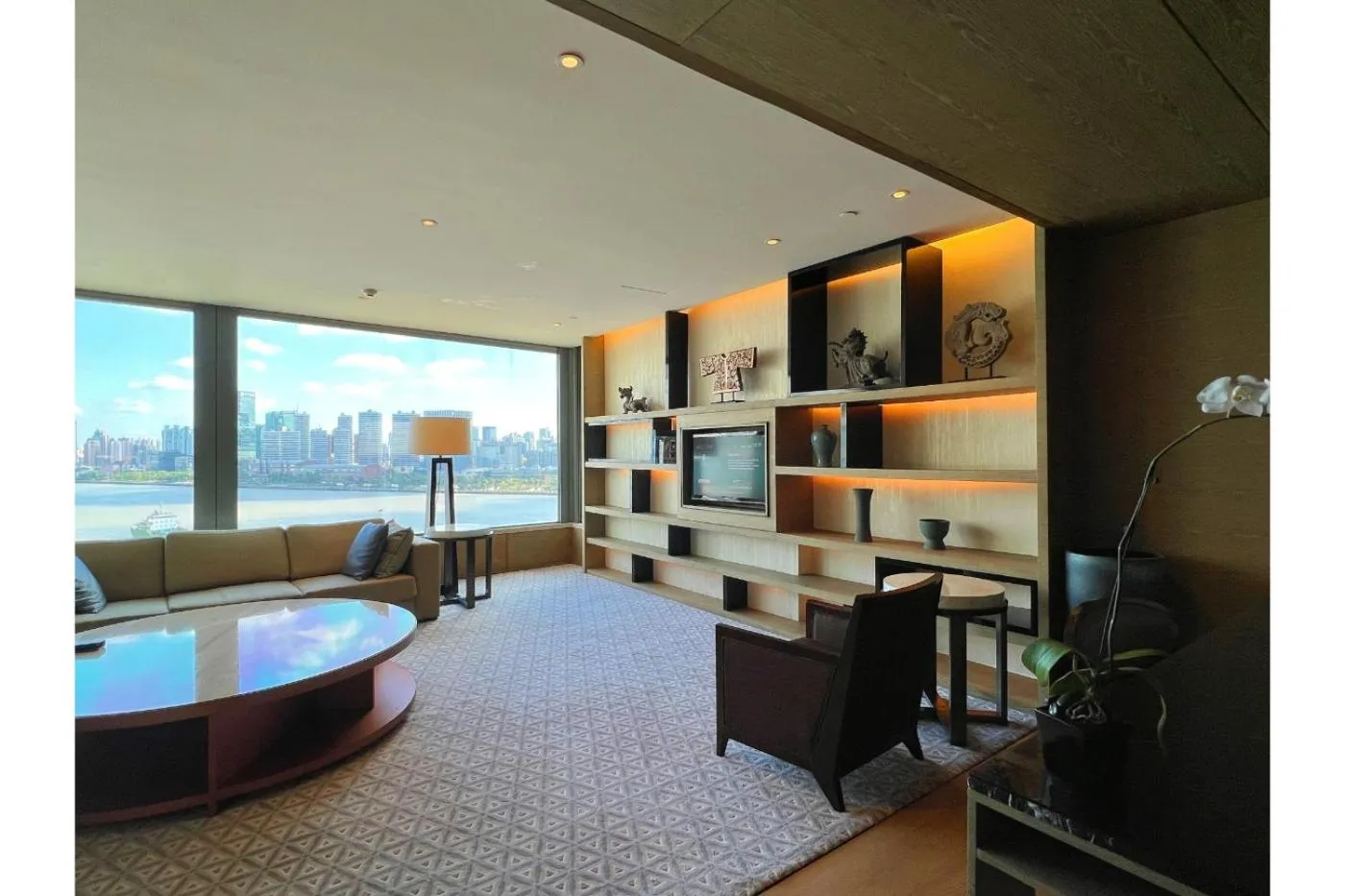 Living room in Banyantree Shanghai On the Bund - Tales rooftop bar boasts a jaw-dropping panoramic vista
