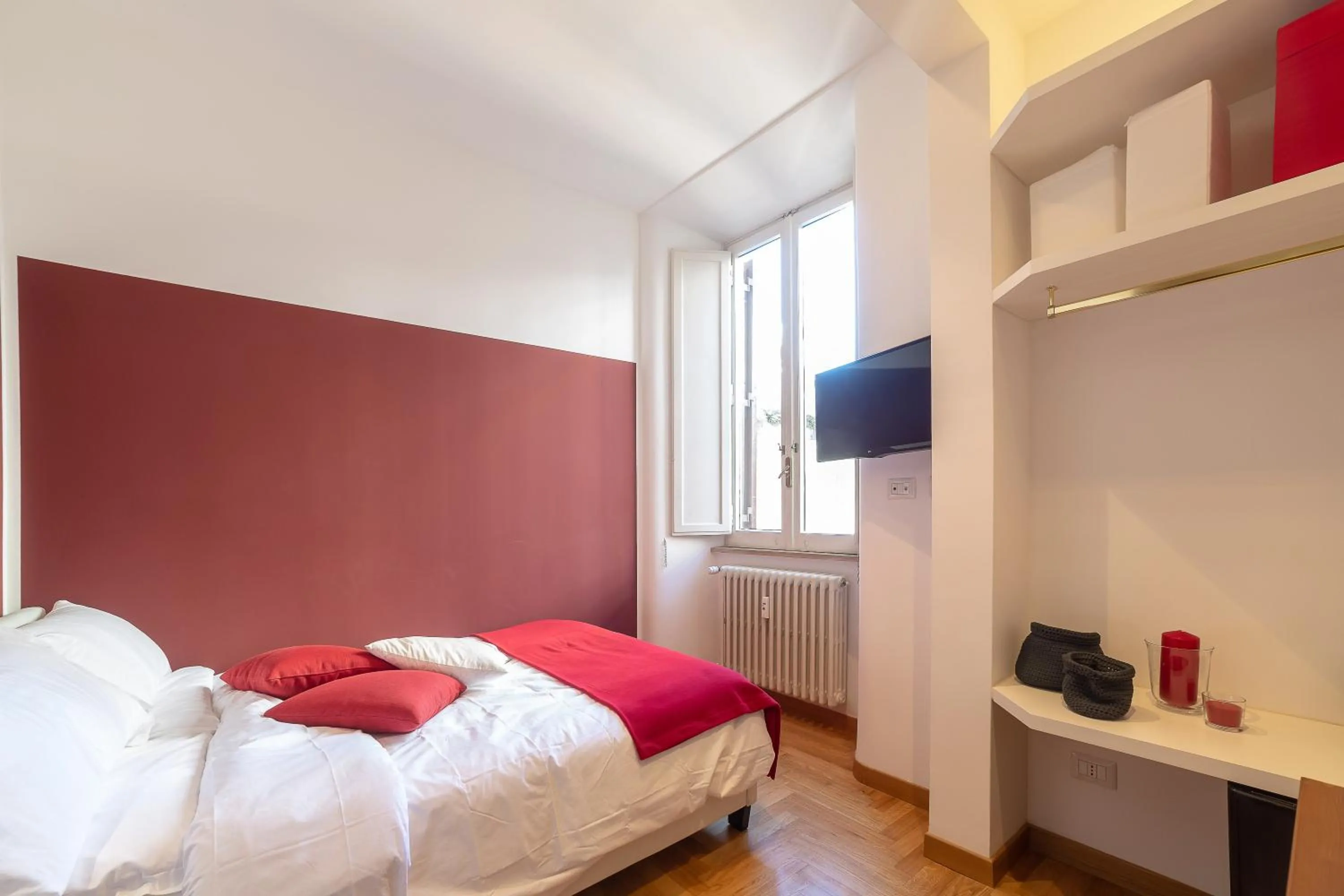 Bed in Lombardia40 Luxury Suites