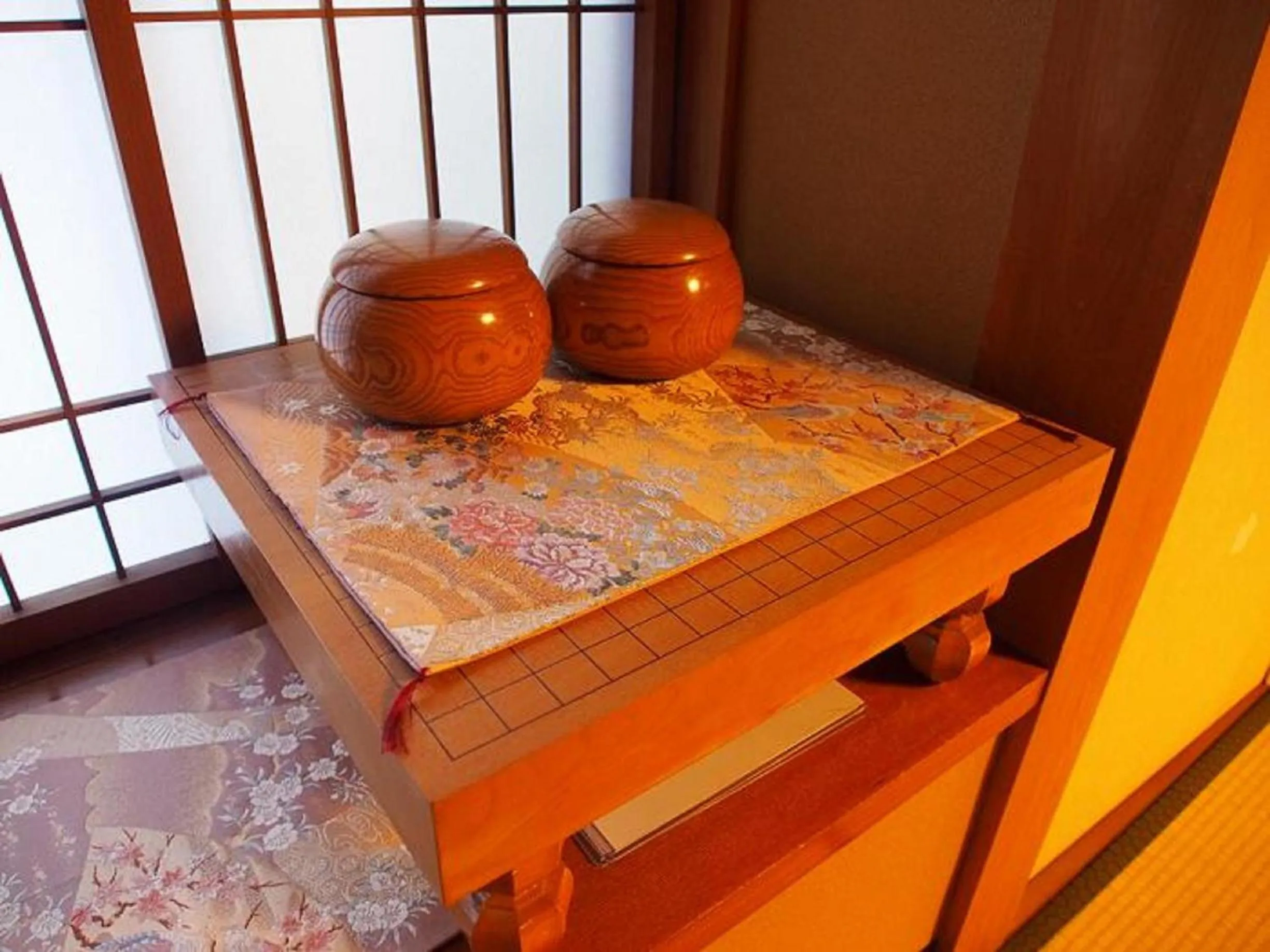 Decorative detail, Bed in Kamuroan