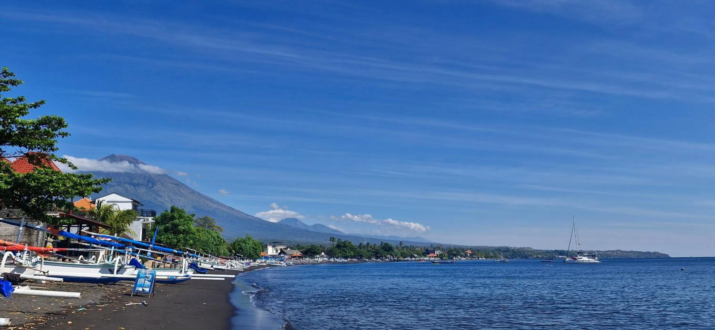 Beach in Bulih Beach Bungalows