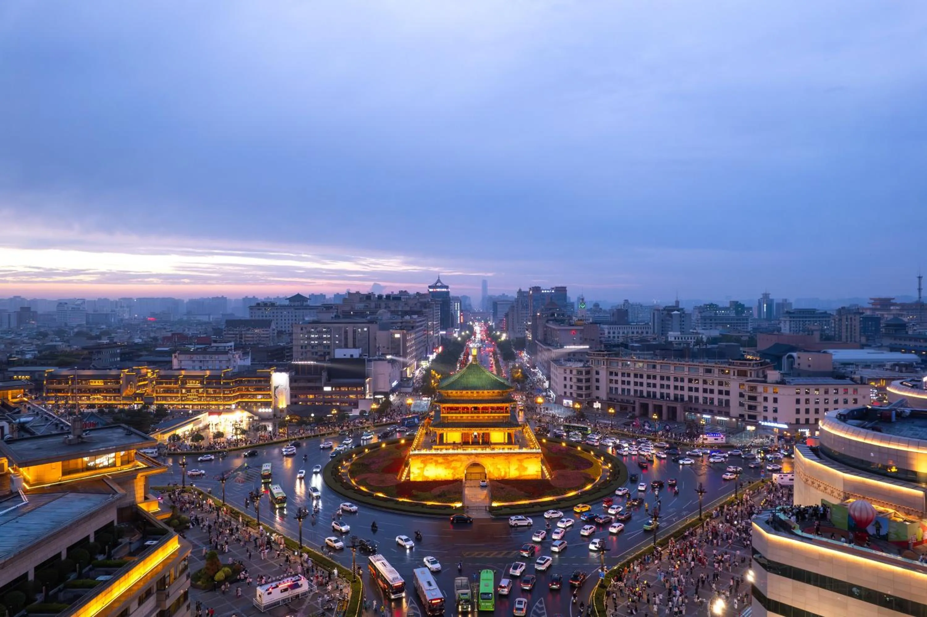 Property building in Holiday Inn Express Xi'an Bell Tower by IHG