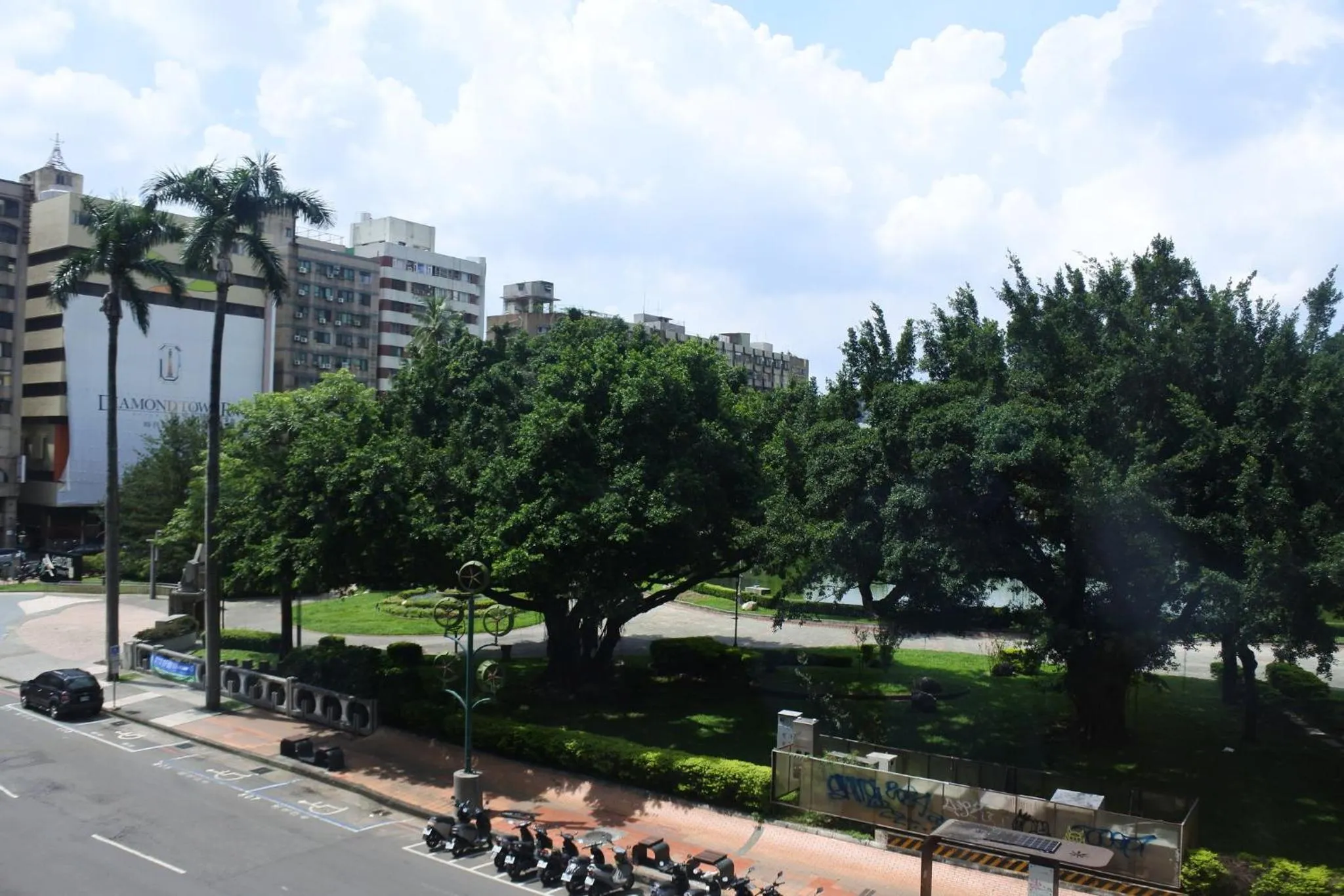 Photo of the whole room in Holiday Inn Express Taichung Park by IHG