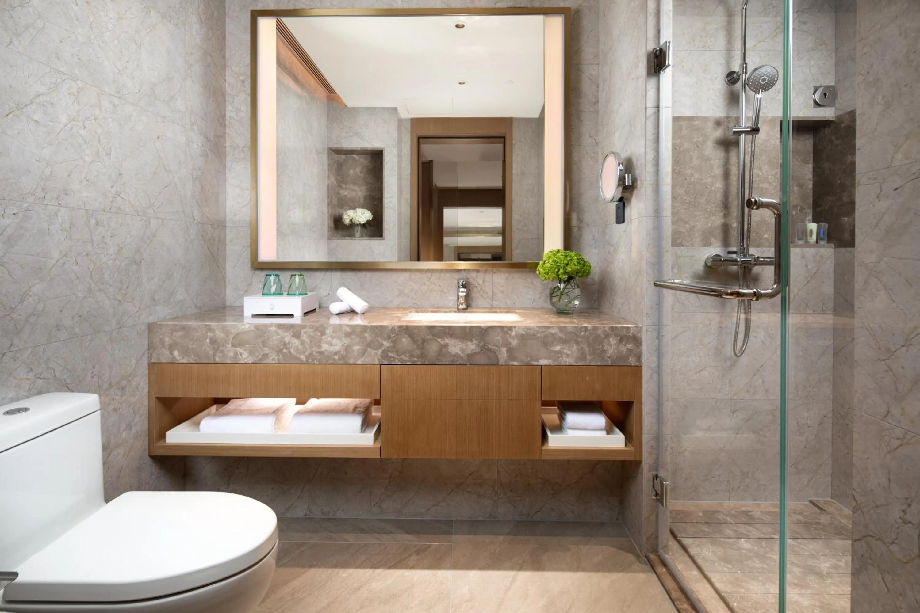 Bathroom in Holiday Inn Shunde by IHG