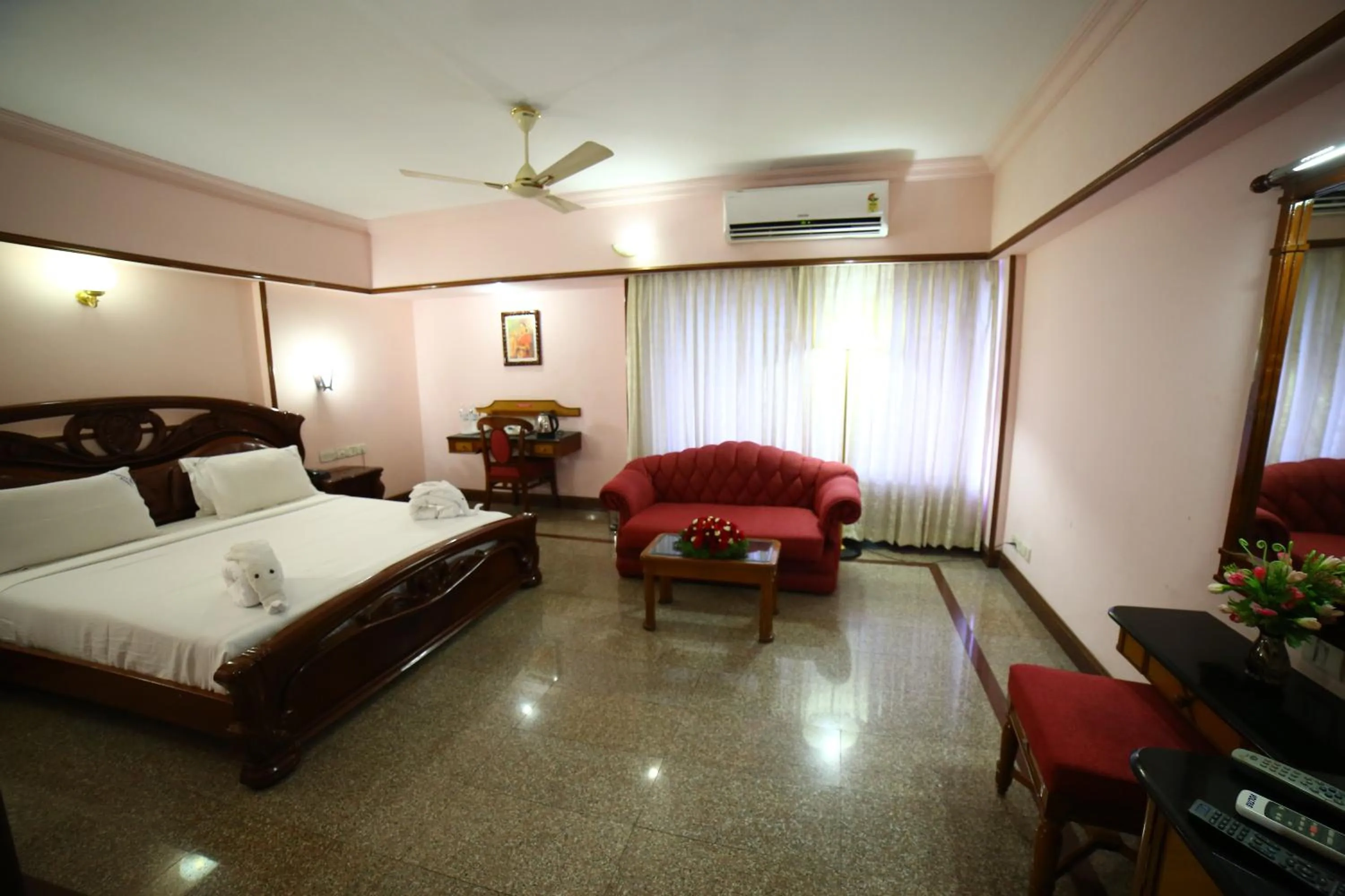 Photo of the whole room, Bed in Mayura Residency