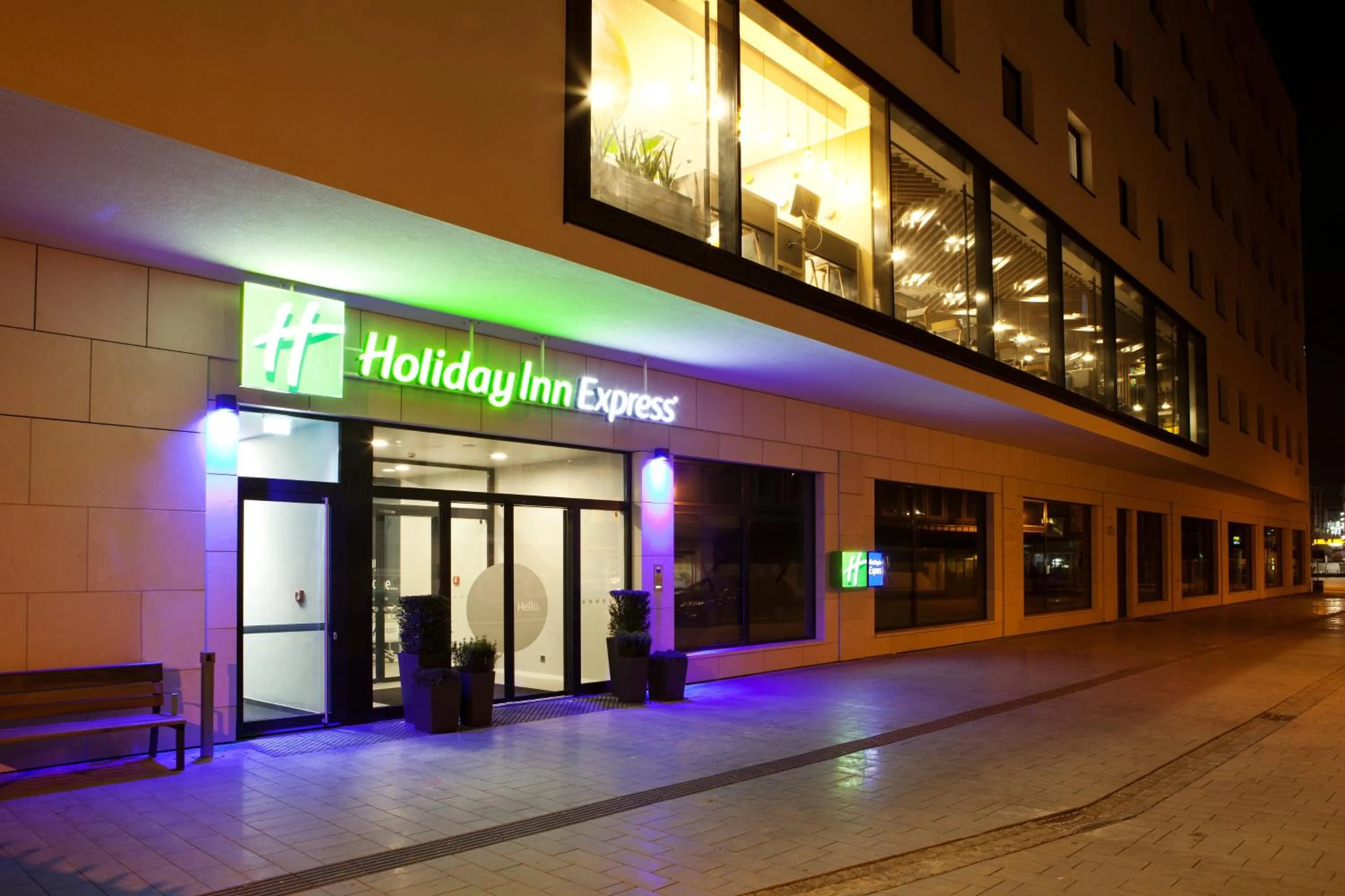 Property building in Holiday Inn Express - Mülheim - Ruhr by IHG