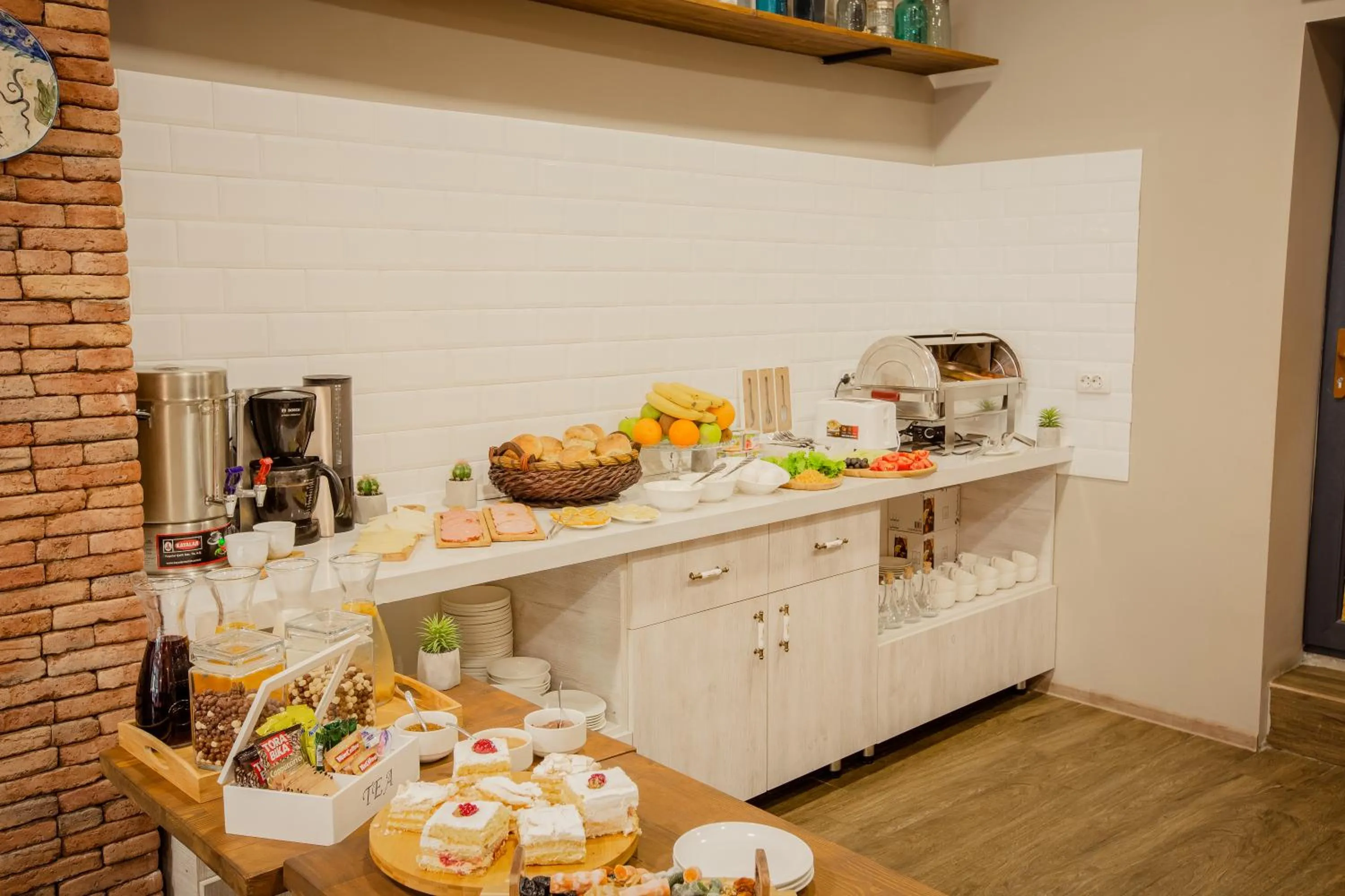 Coffee/tea facilities in Chalet Mestia