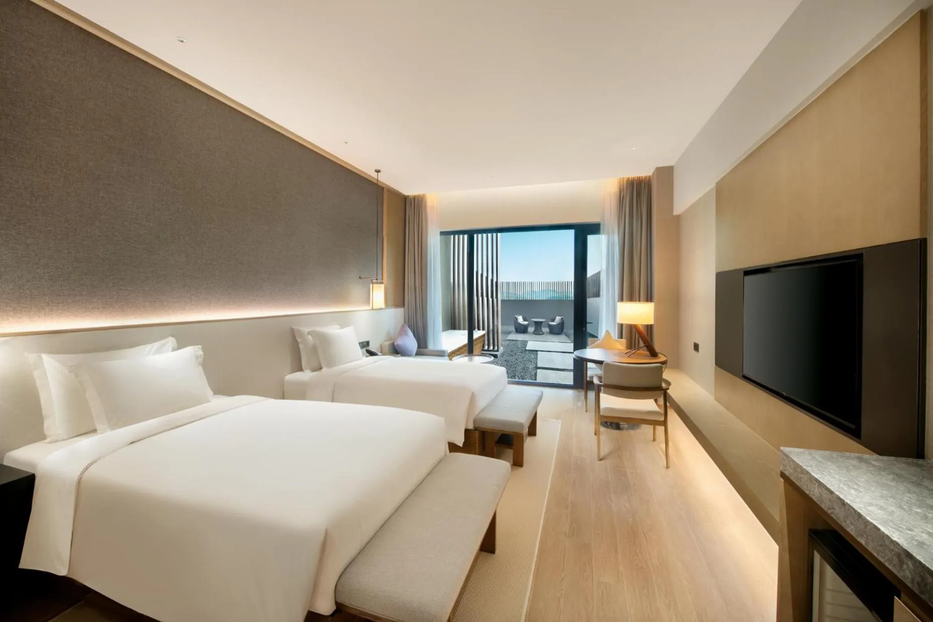 Photo of the whole room, Bed in Crowne Plaza Zunhua Hot Spring Town by IHG