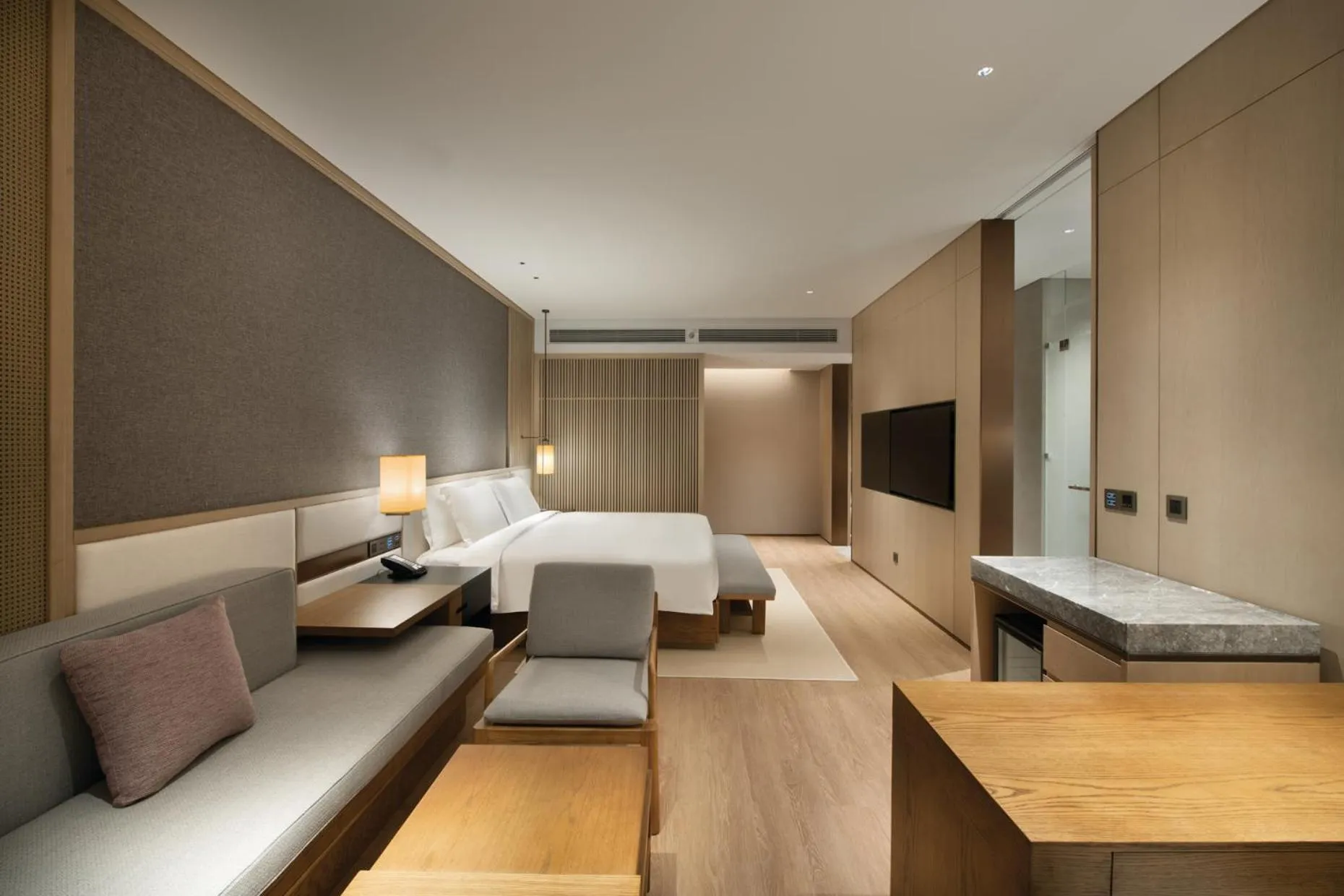 Photo of the whole room, Bed in Crowne Plaza Zunhua Hot Spring Town by IHG