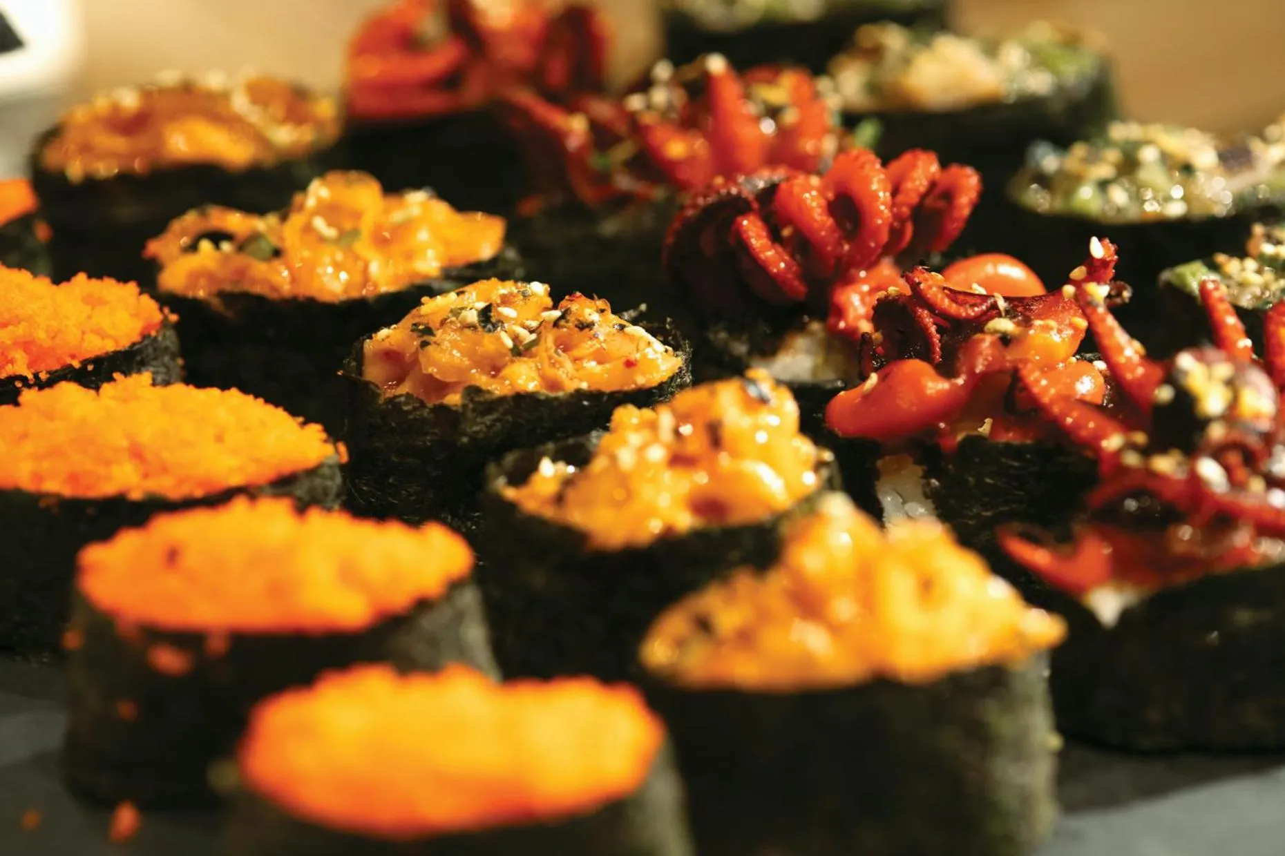 Restaurant/places to eat in Crowne Plaza Zunhua Hot Spring Town by IHG