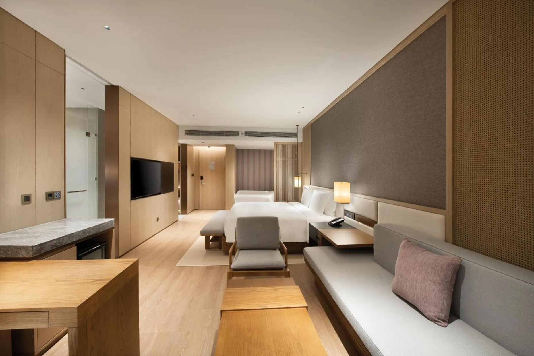 Photo of the whole room, Bed in Crowne Plaza Zunhua Hot Spring Town by IHG