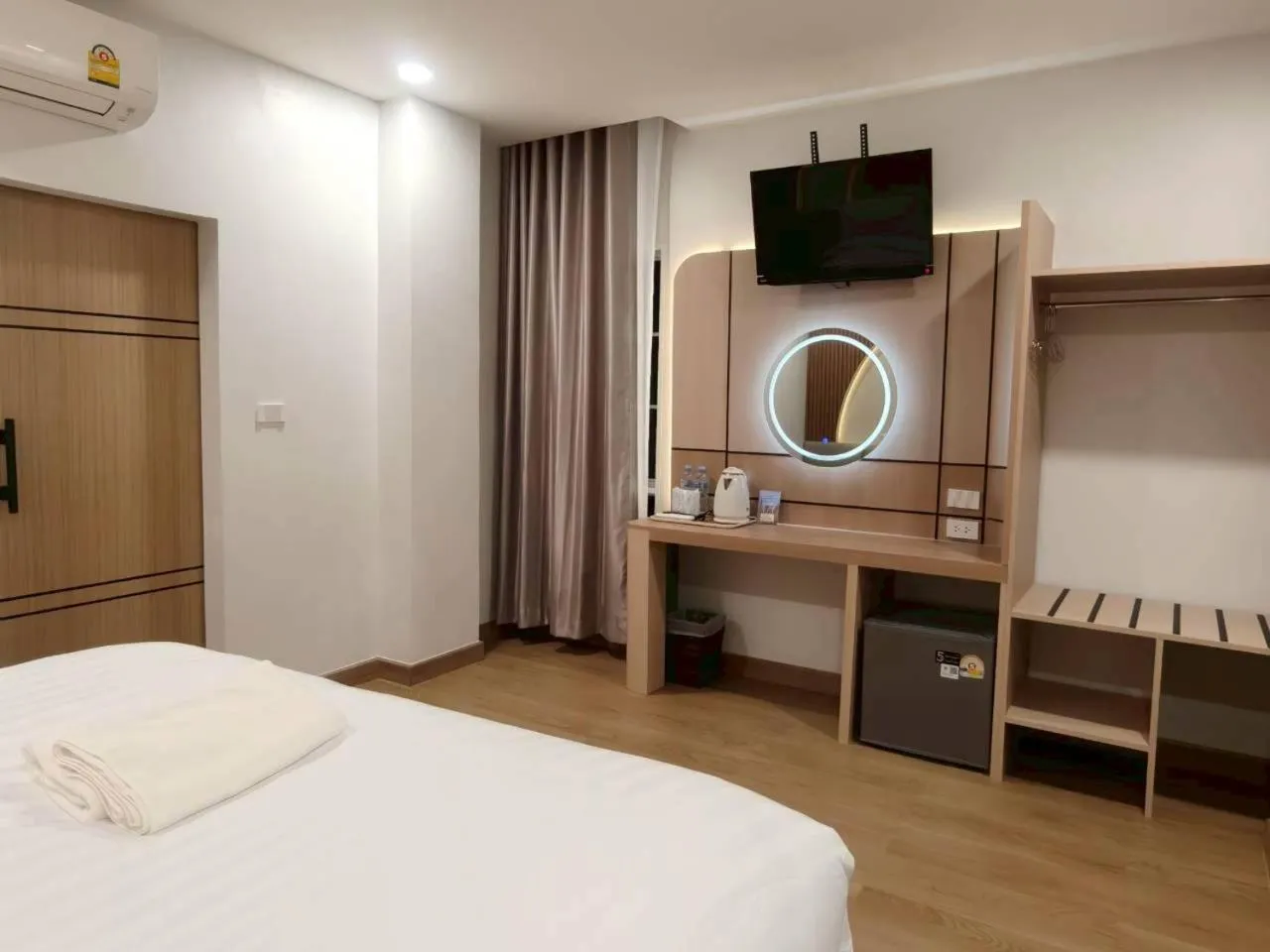 Bed in Chanaplace Lanna