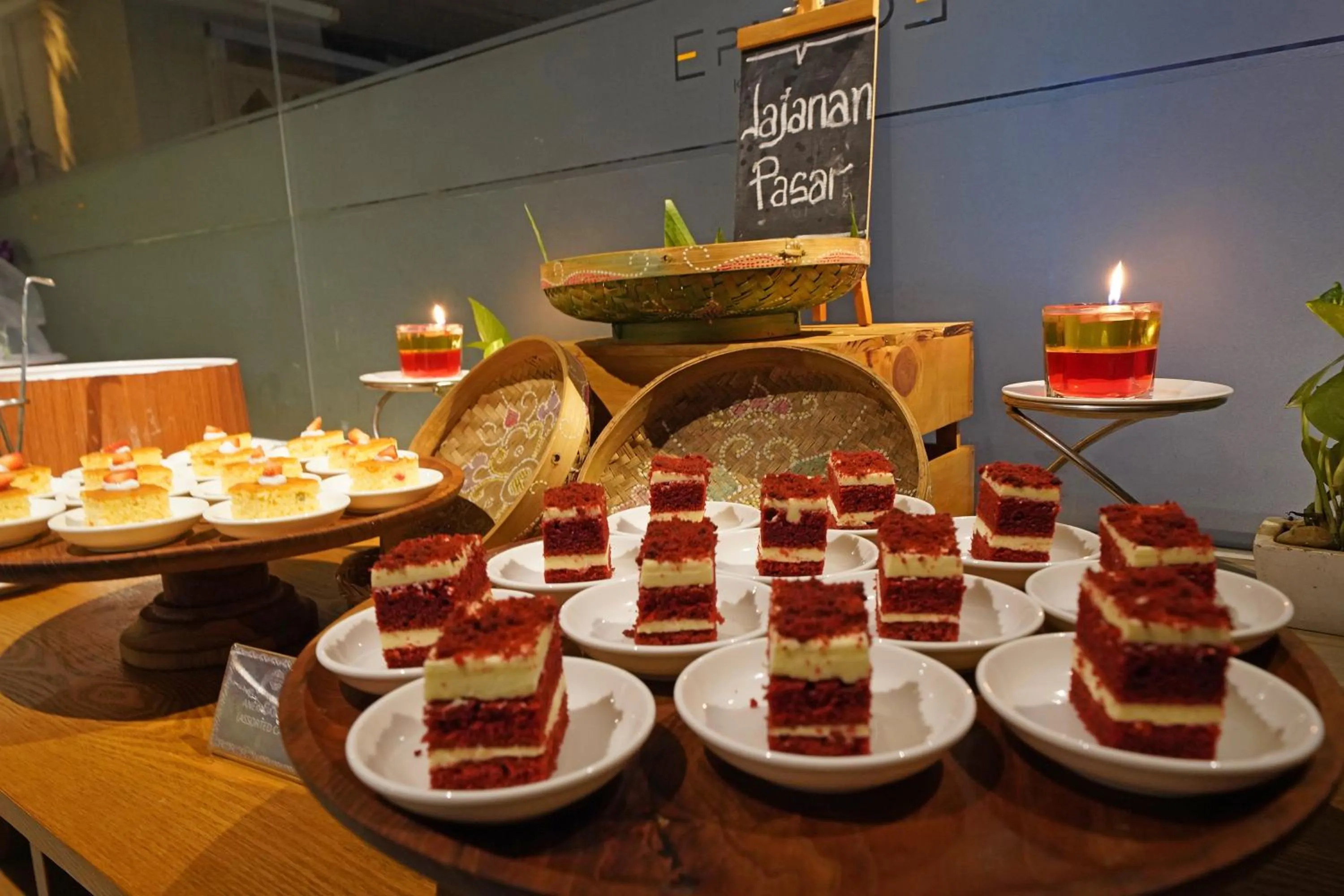 Restaurant/places to eat in Episode Kuta Bali