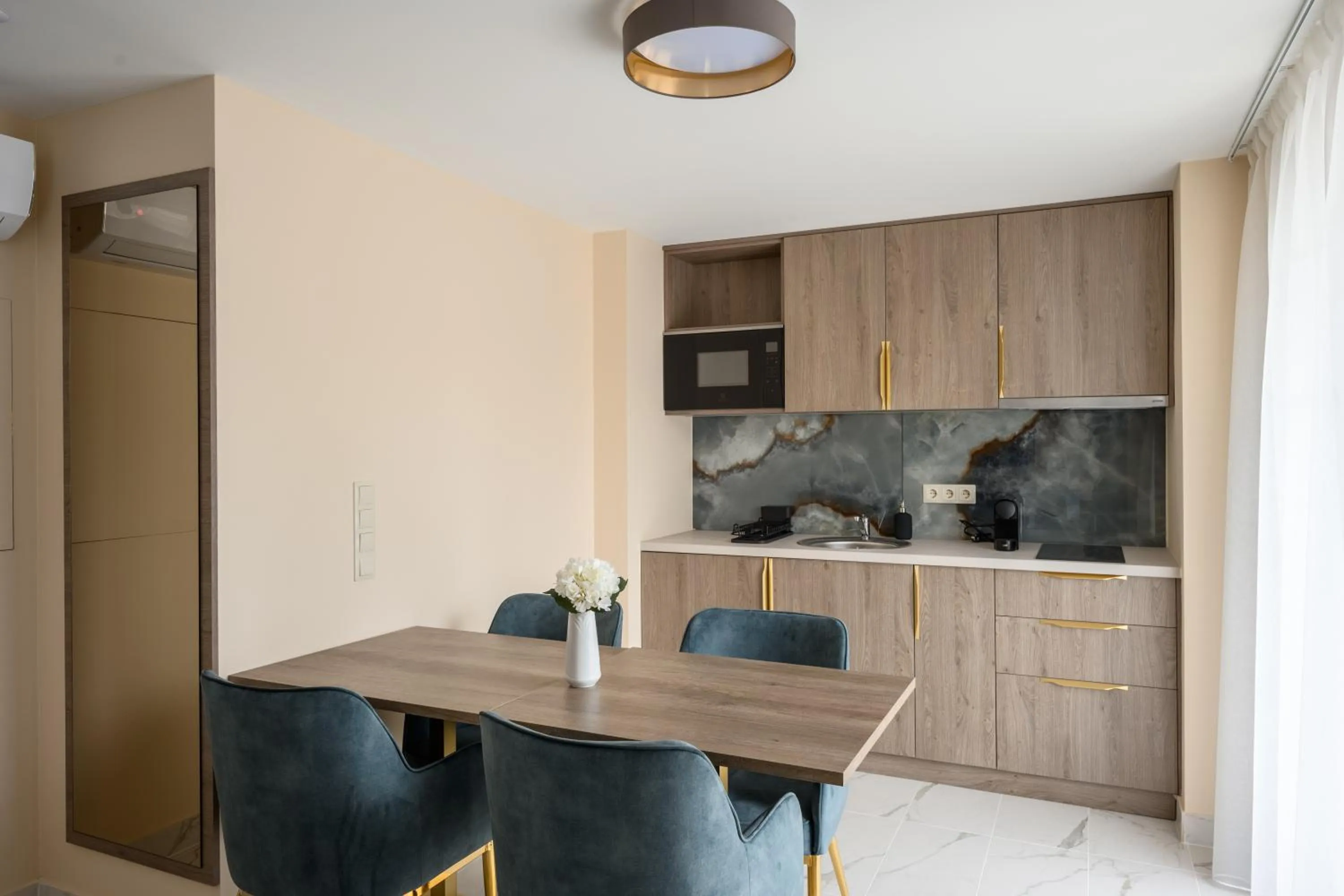 Kitchen or kitchenette in Kenese Bay Garden Resort & Conference