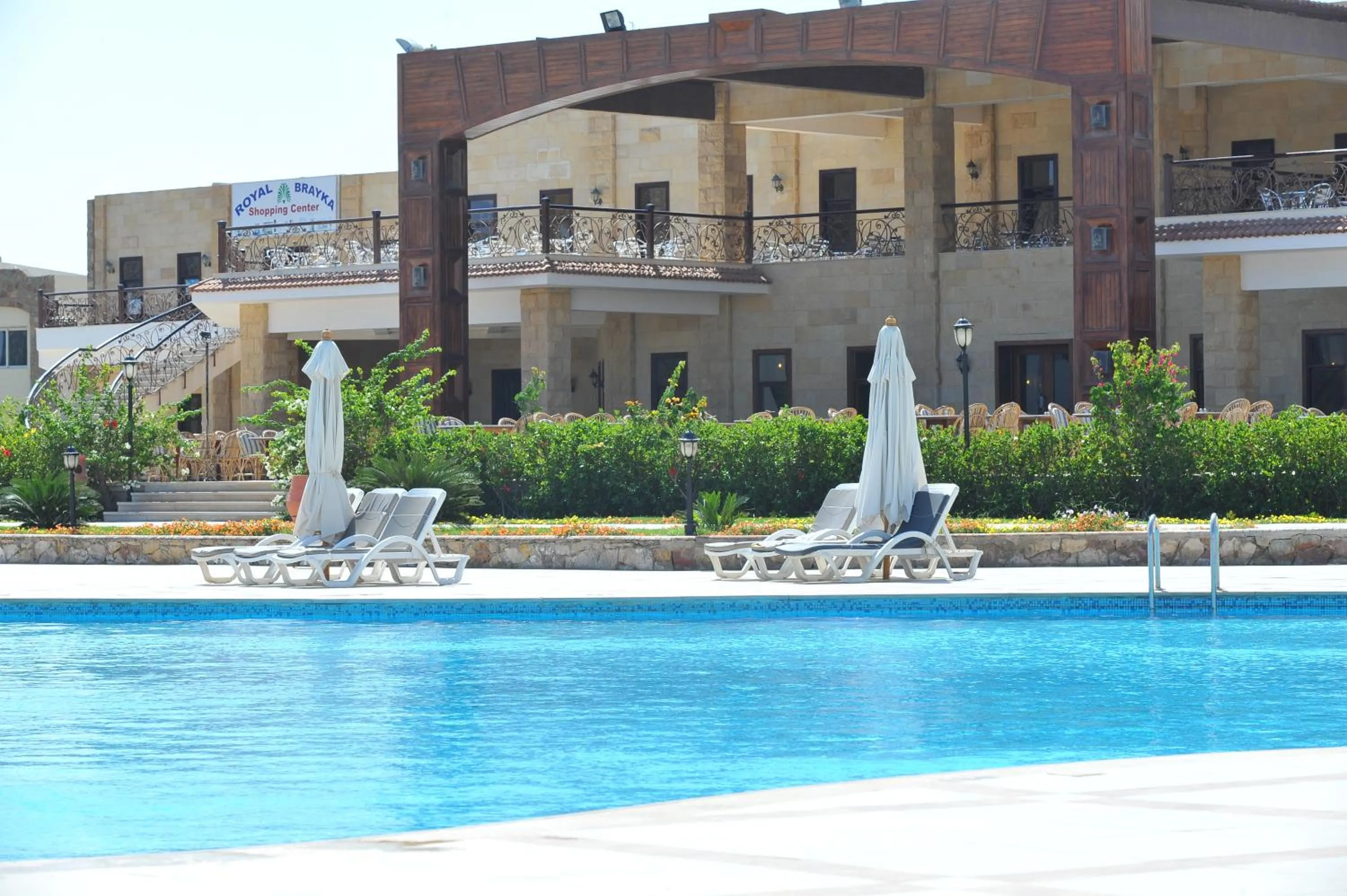 Royal Brayka Beach Resort