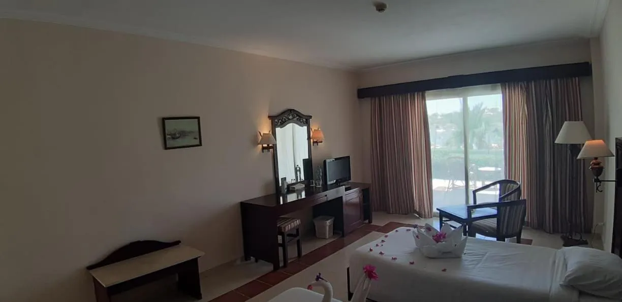 Bed in Royal Brayka Beach Resort