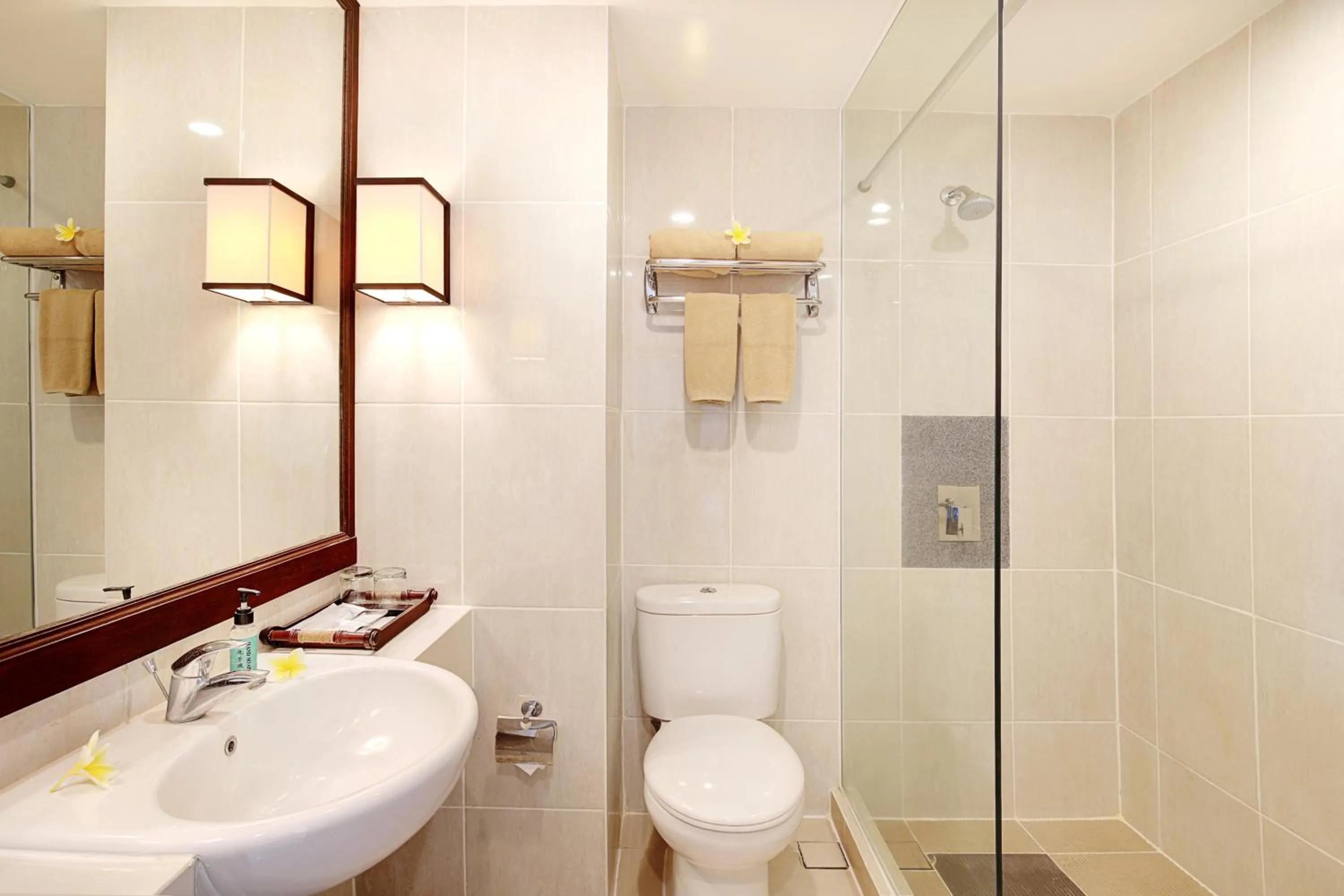 Shower in Bali Relaxing Resort and Spa