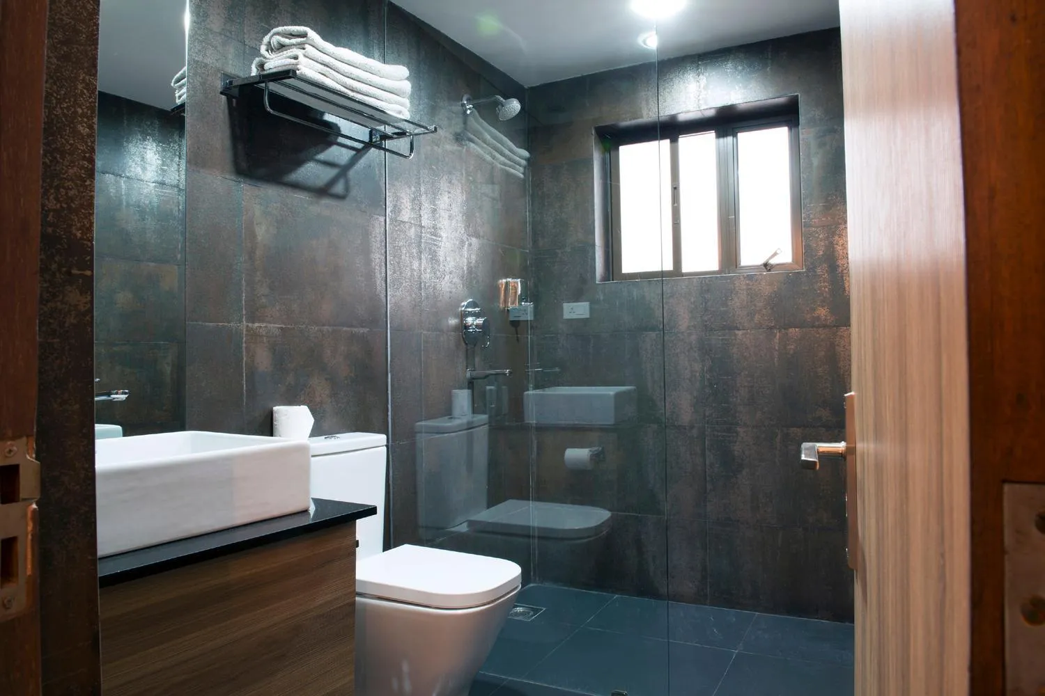 Toilet in Potala Guest House